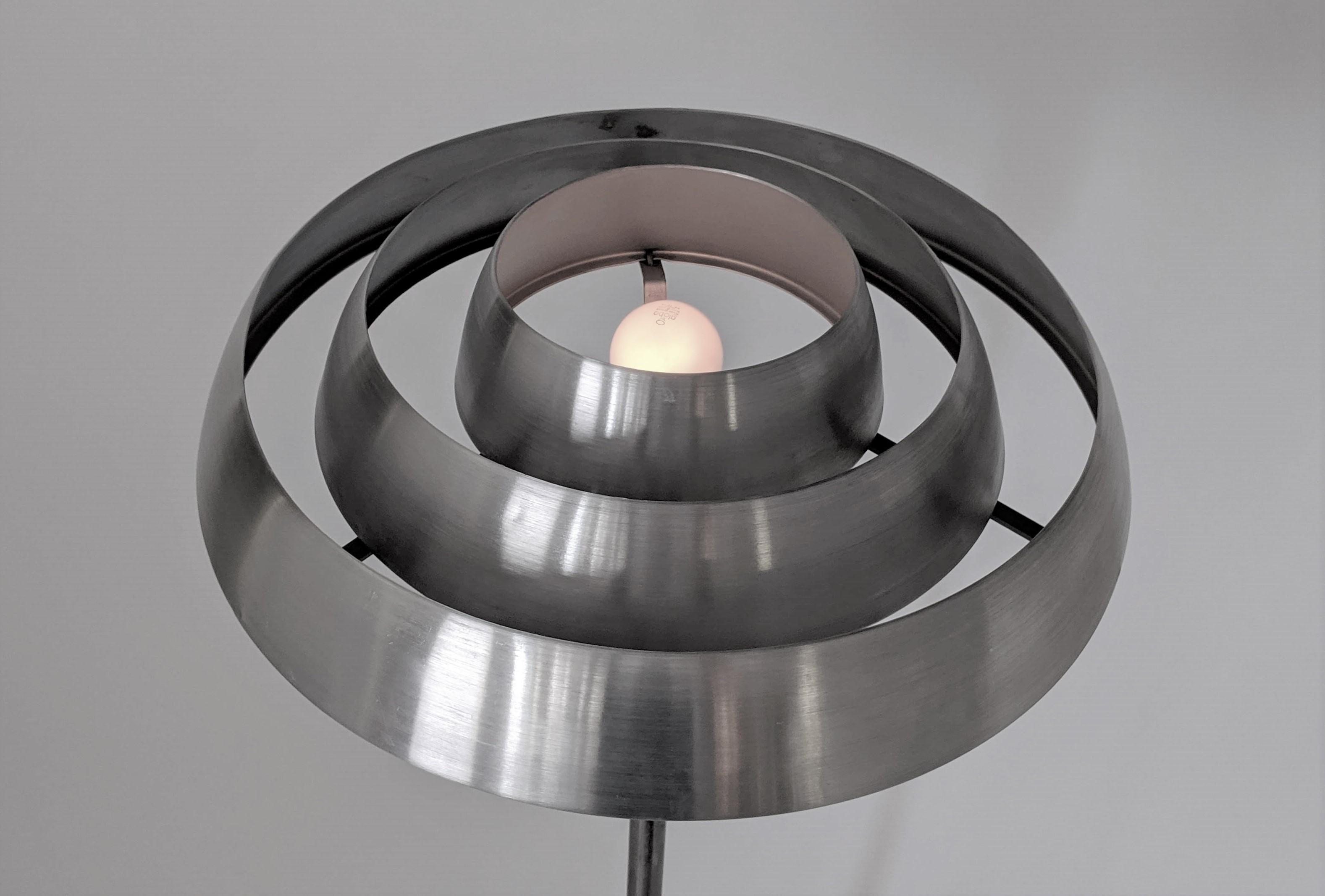 1940s  Kurt Versen 'Saturn' Style Art Deco Aluminum Floor Lamp, USA 5