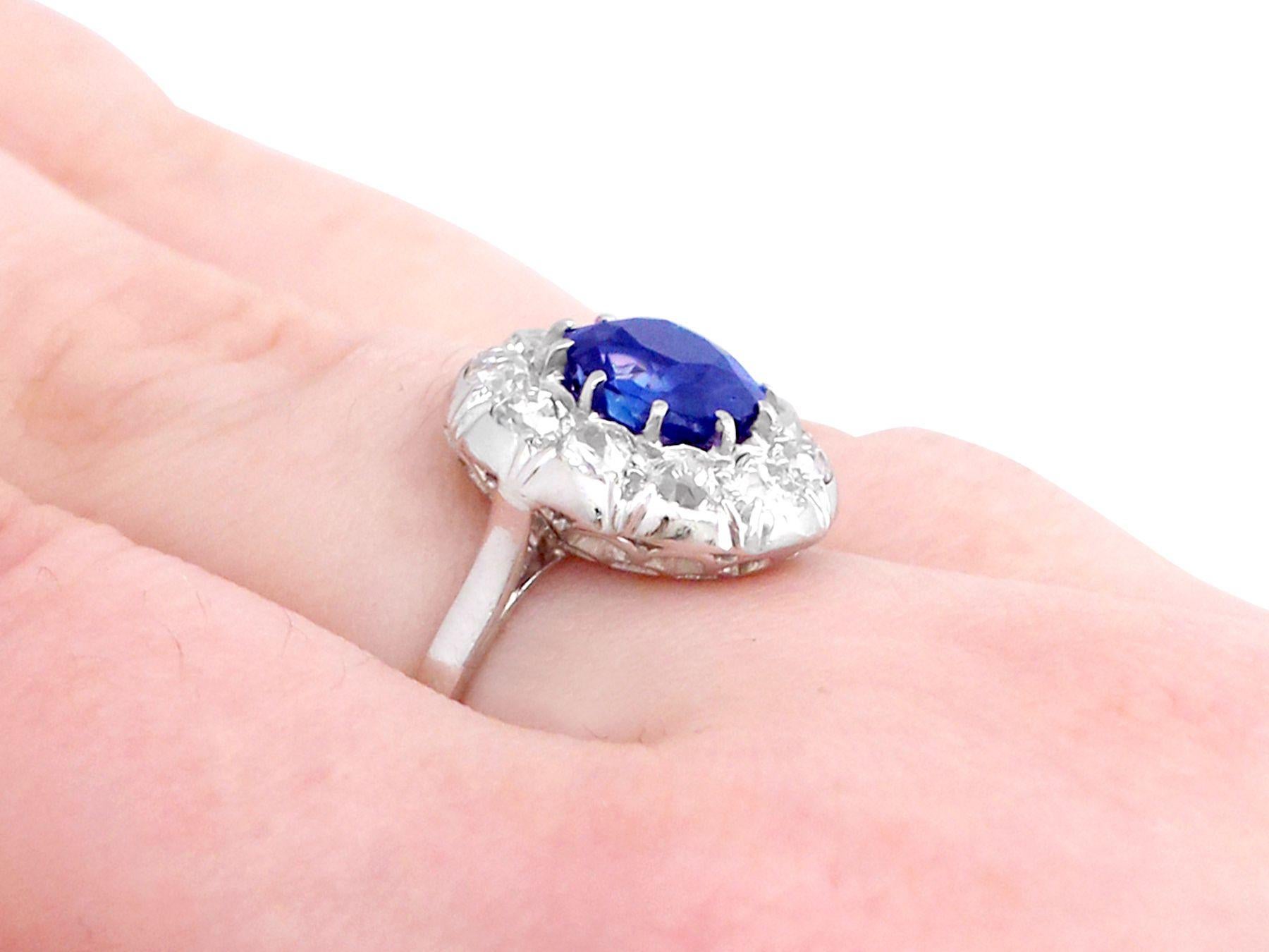 1940s 2.25 Carat Sapphire and Diamond Platinum Cocktail Ring For Sale 2