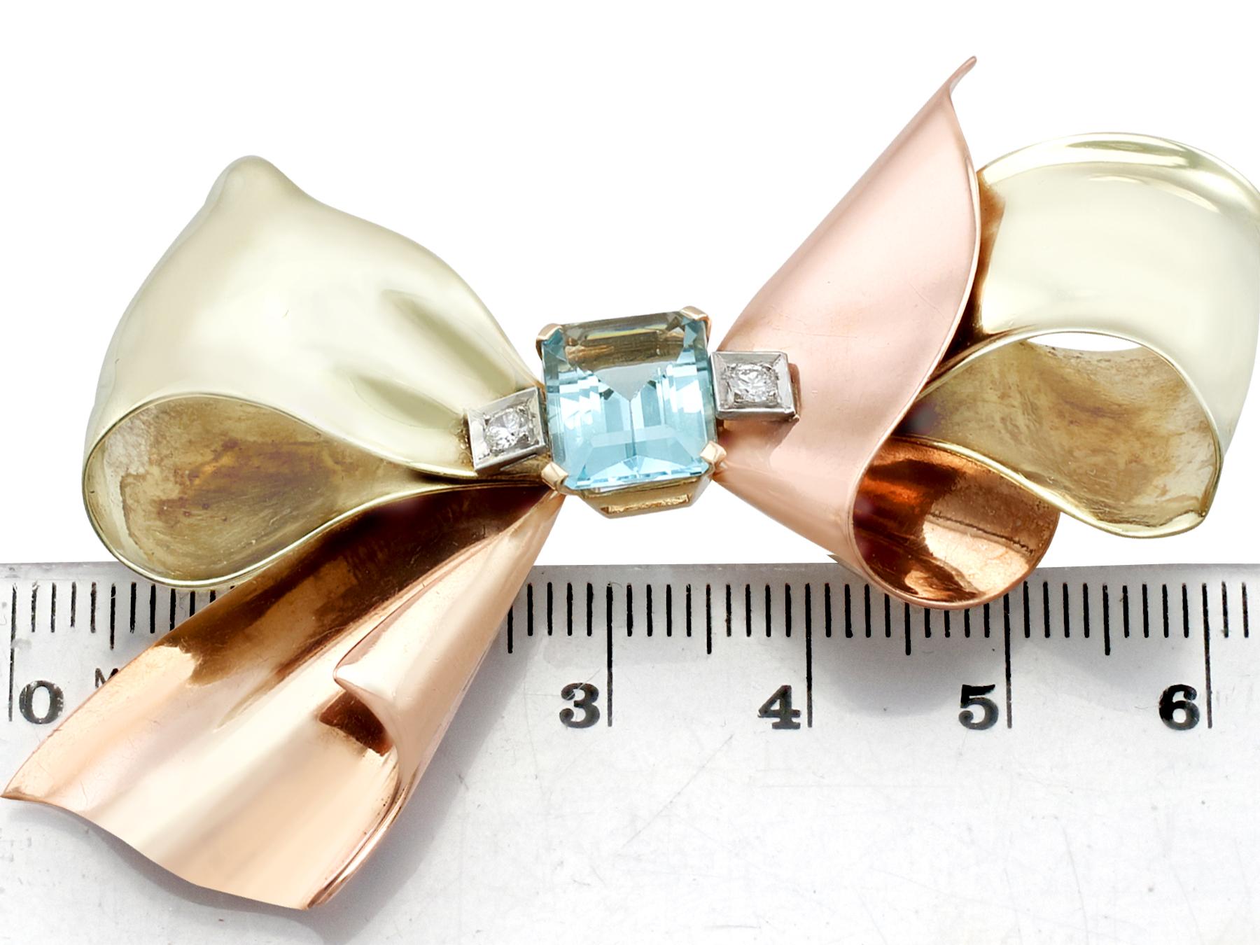 1940s 3.26 Carat Aquamarine Diamond Gold Bow Brooch 2