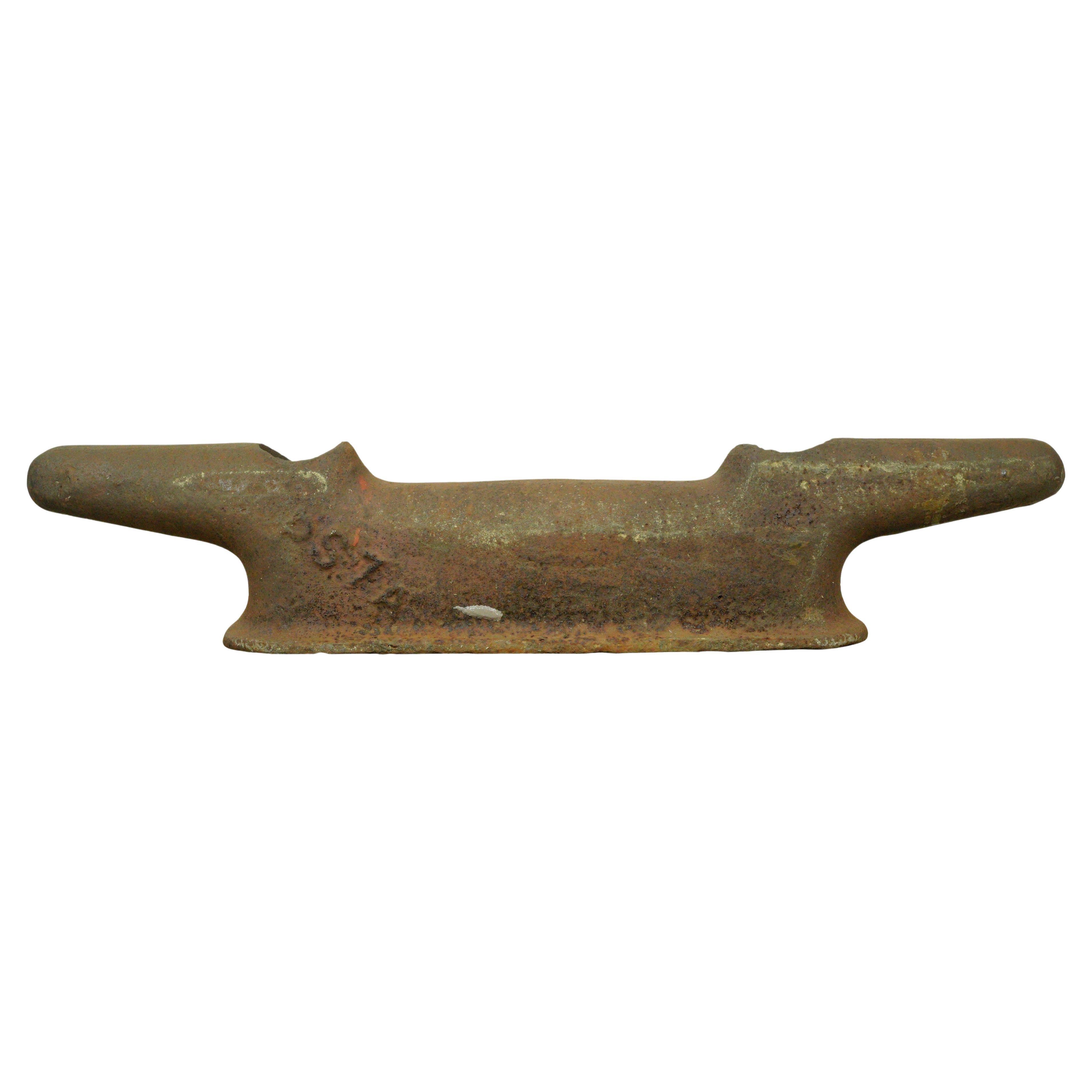 1940s 42.25 in. Decksklampe aus Gusseisen
