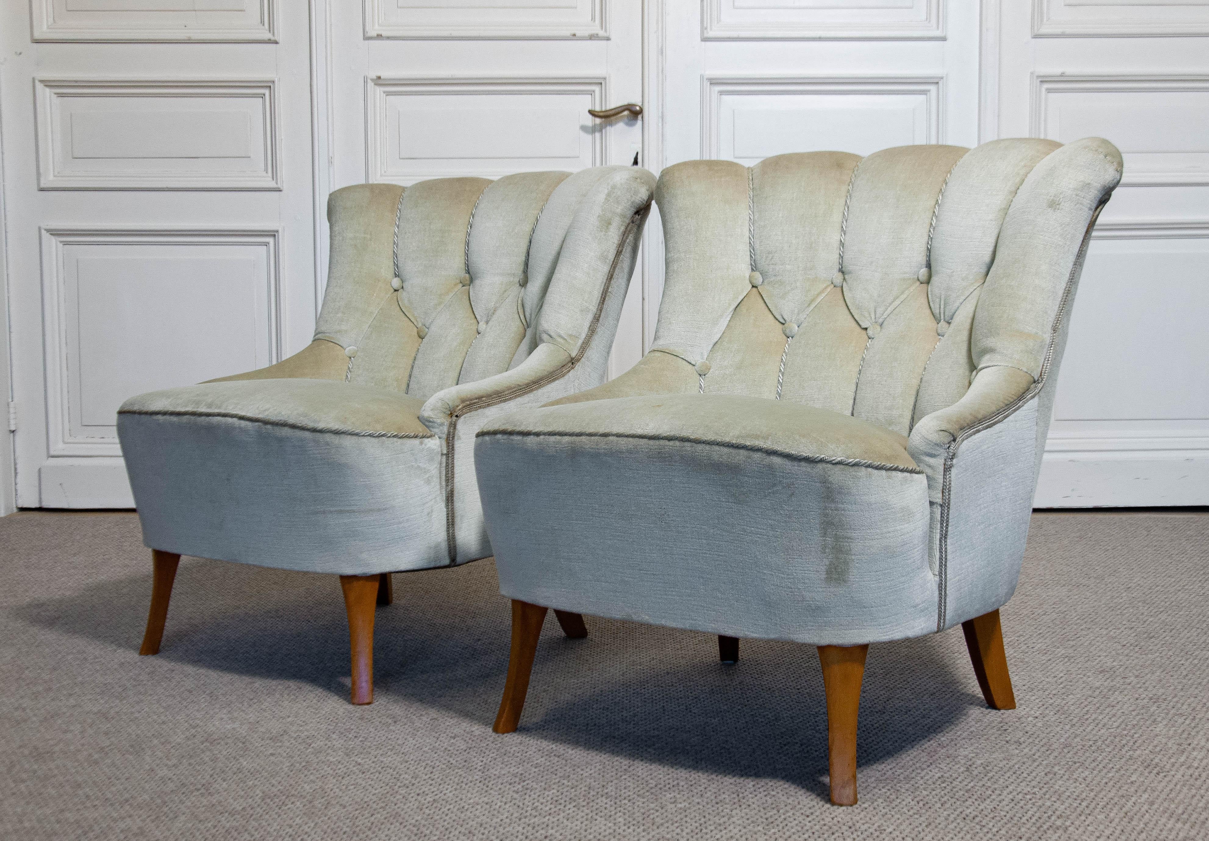 1940s A Pair of Green slipper Chairs Sweden For Sale 1