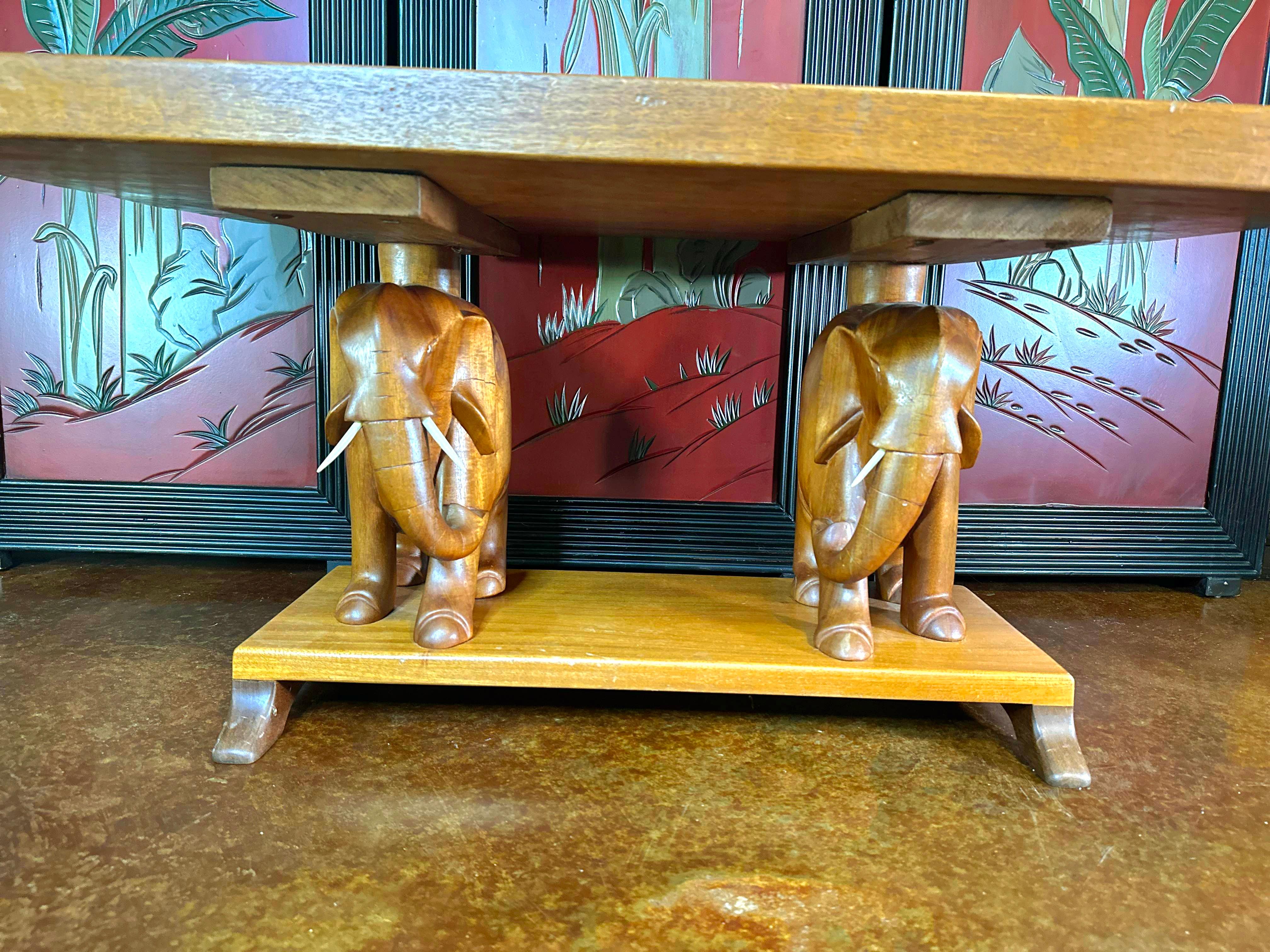 1940s African Ashanti Two Elephant Coffee Table  For Sale 1