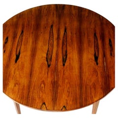 Mesa de comedor redonda Agner Christoffersen de los años 40 con detalles de peltre