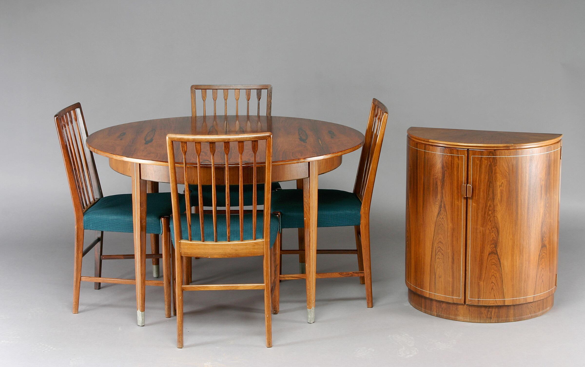 1940er Jahre Agner Christoffersen: 6er-Set massiver Esszimmerstühle, Stoffpolsterung (Skandinavische Moderne) im Angebot