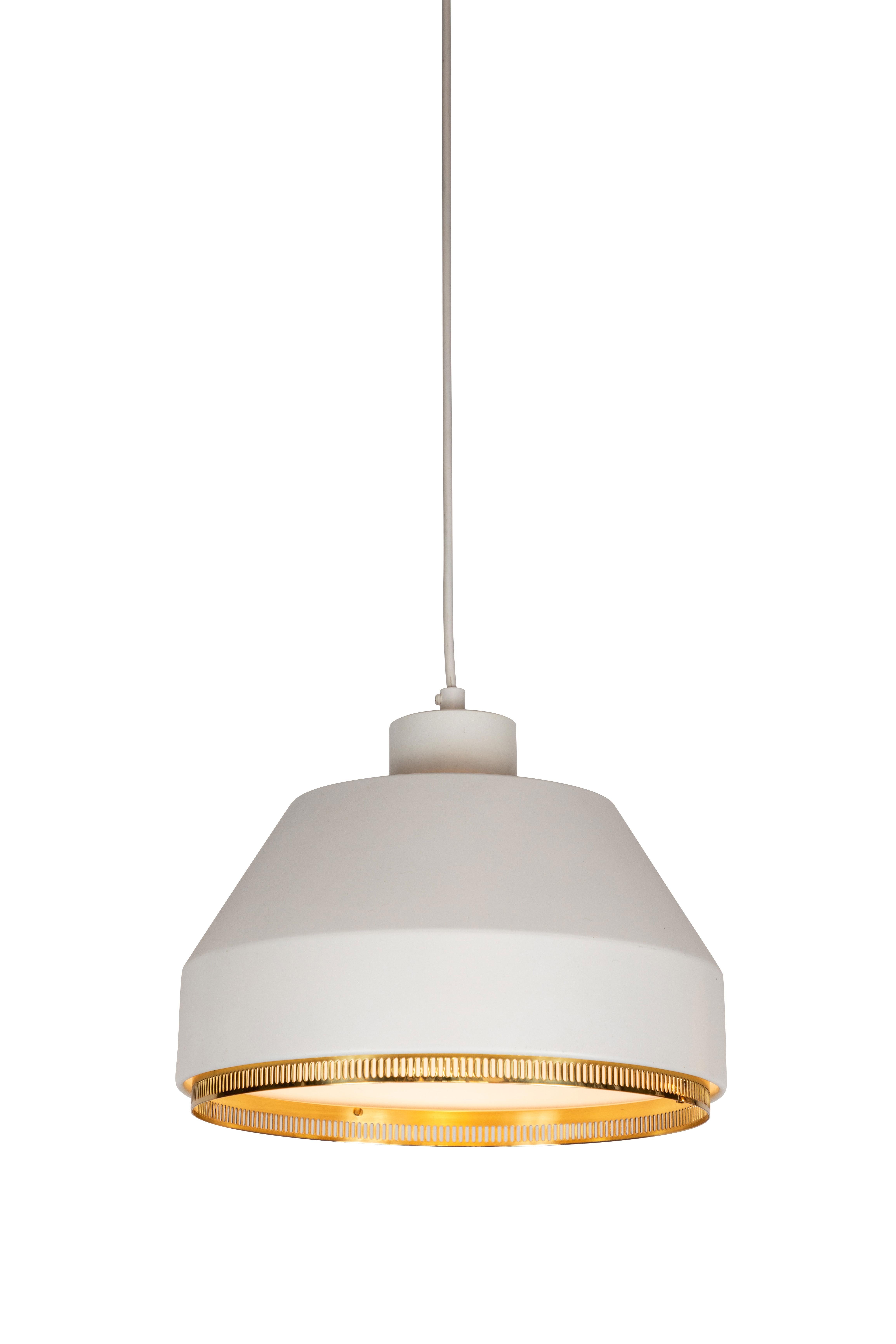 Scandinavian Modern 1940s Aino Aalto 'AMA 500' Pendant Light For Sale