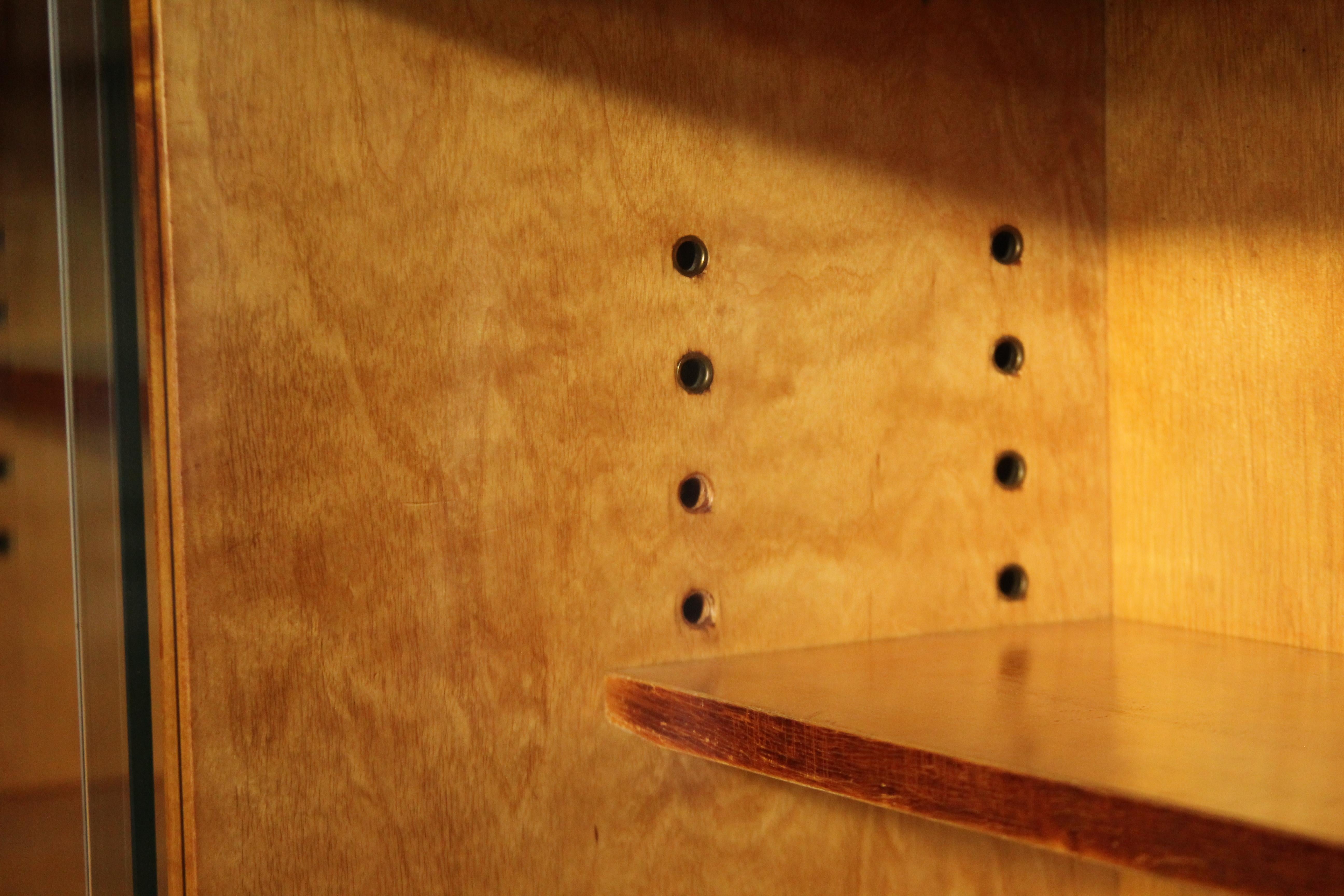 1940s Aino et Alvar Aalto Model 808 Crédence avec suspendu / Hutch Top en vente 2