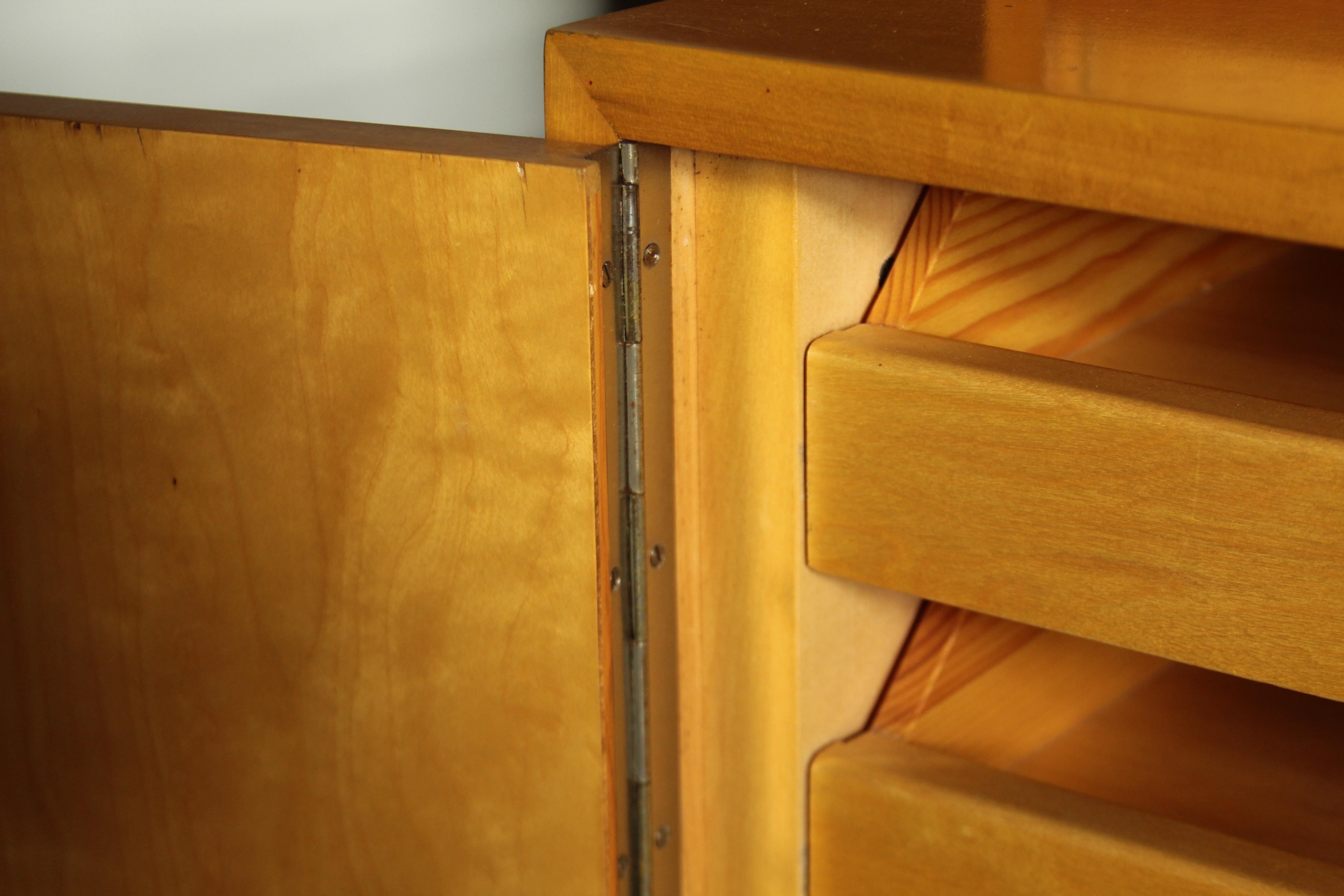 1940s Aino et Alvar Aalto Model 808 Crédence avec suspendu / Hutch Top en vente 1