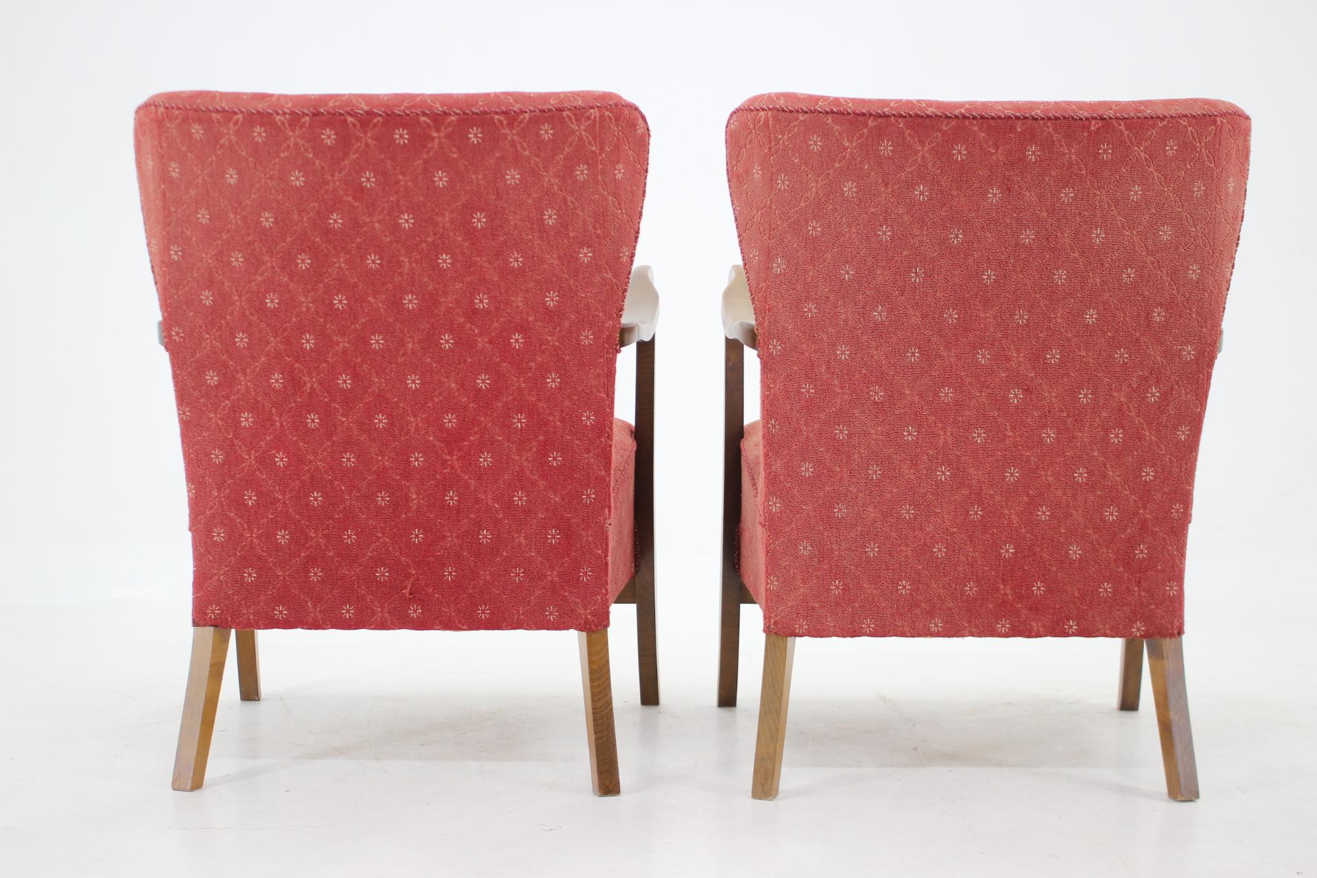 Fabric 1940s Alfred Christensen Pair of Danish Low Back Easy Chairs For Sale