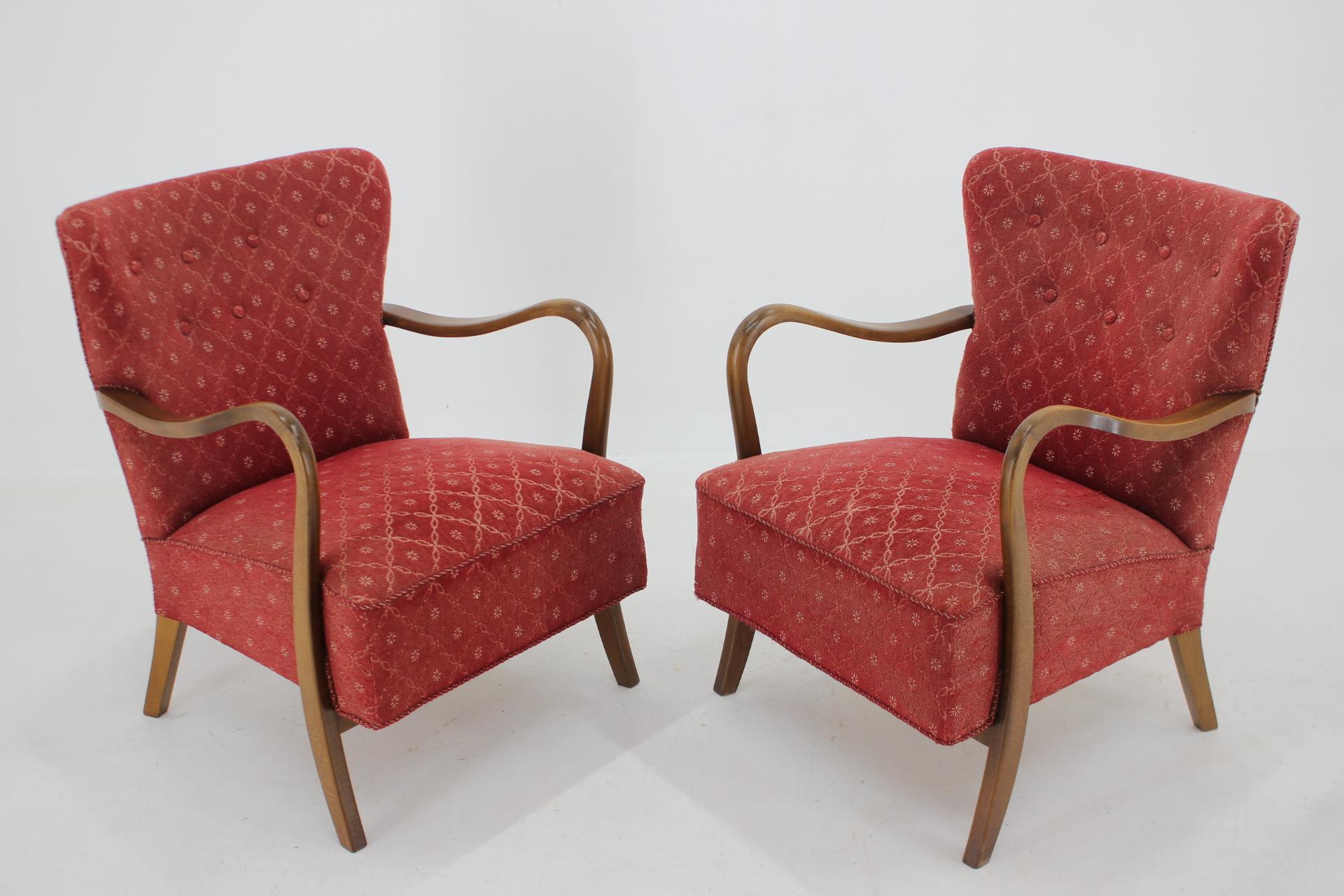 1940s Alfred Christensen Pair of Danish Low Back Easy Chairs For Sale 1