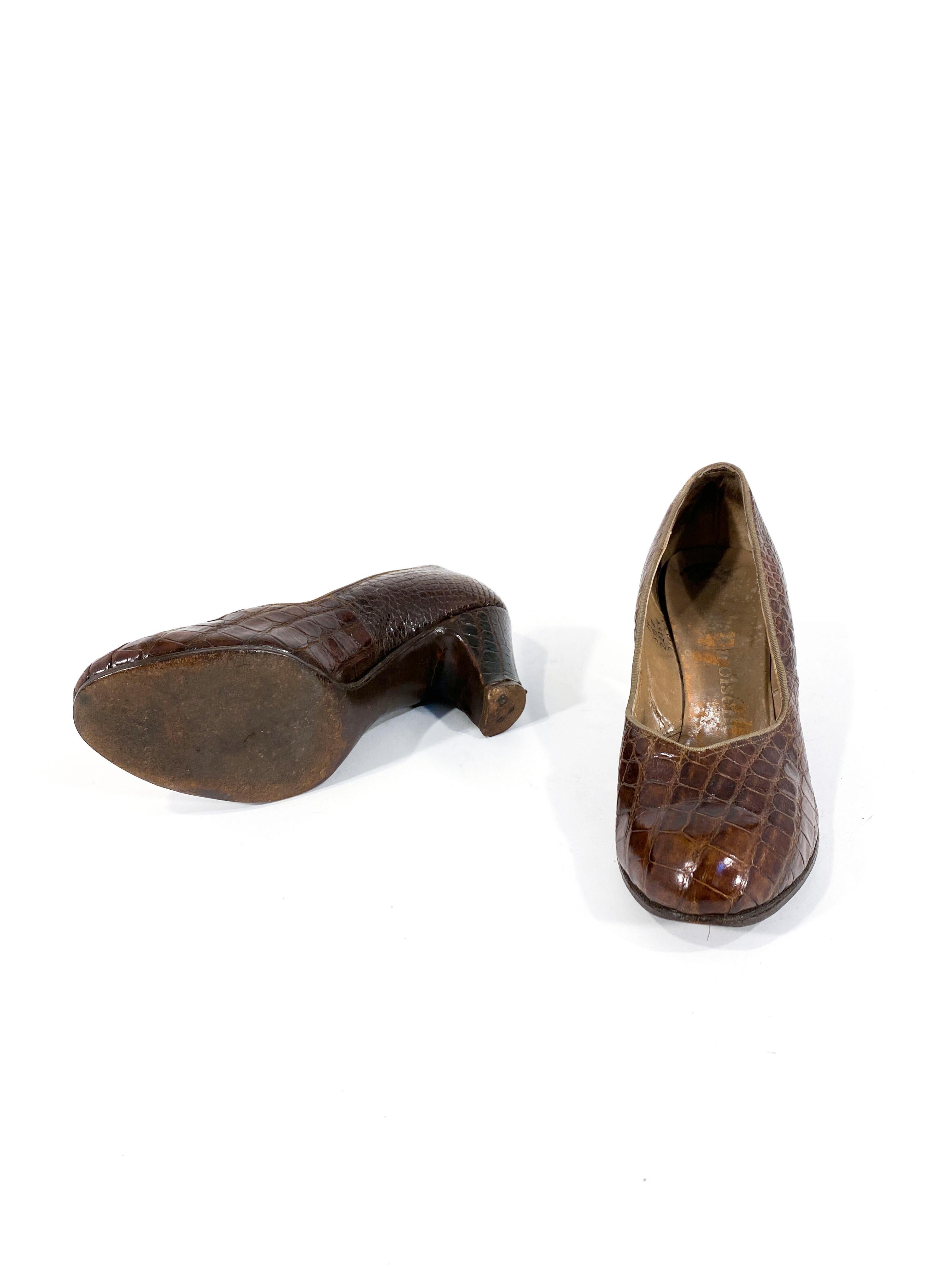 Chaussures à talons en alligator des années 1940 Bon état à San Francisco, CA