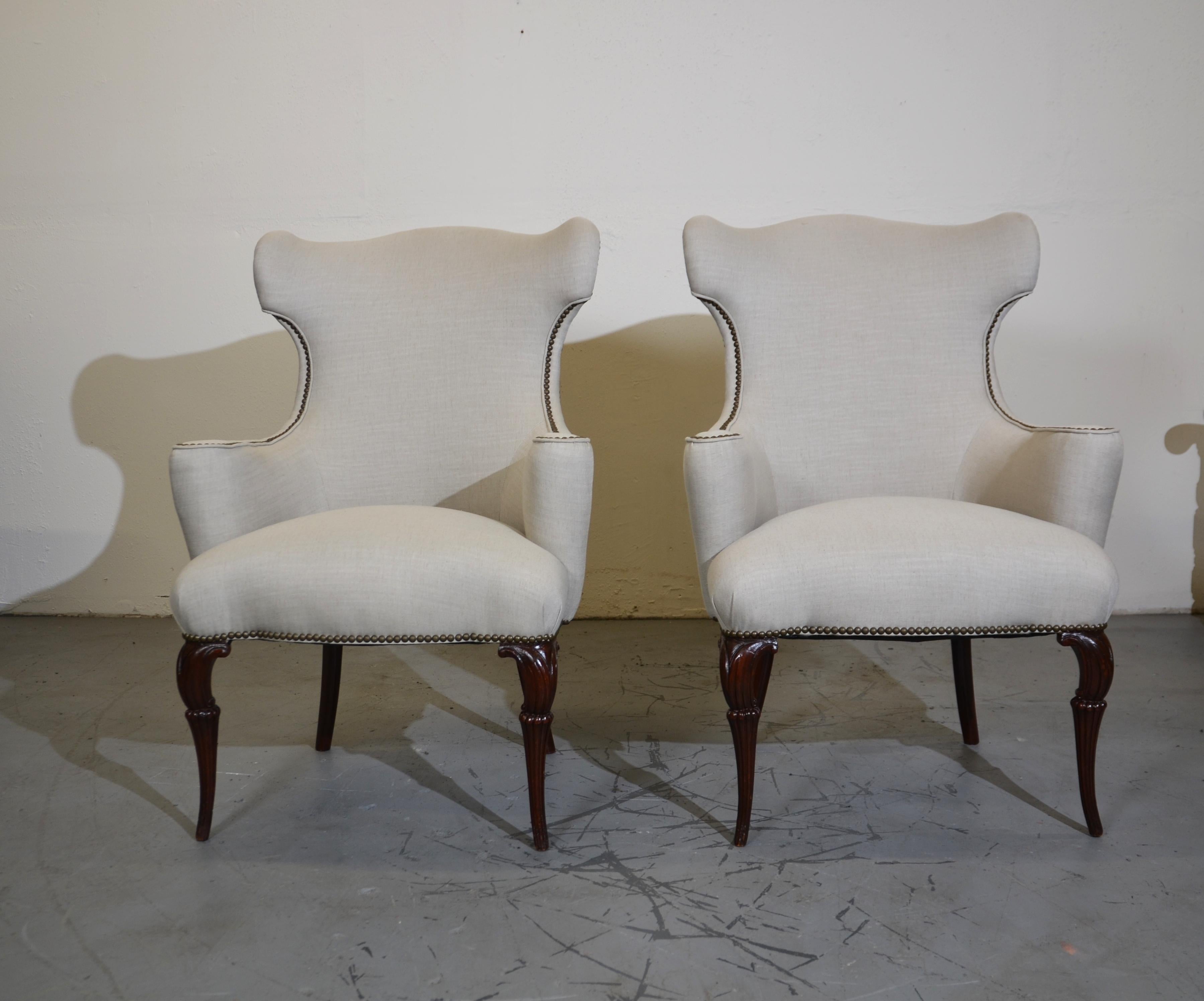 Mahogany 1940's American Butterfly Wingback Chairs Set of 2