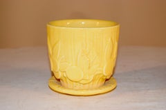 1940s American Flower Pot with Attached Saucer