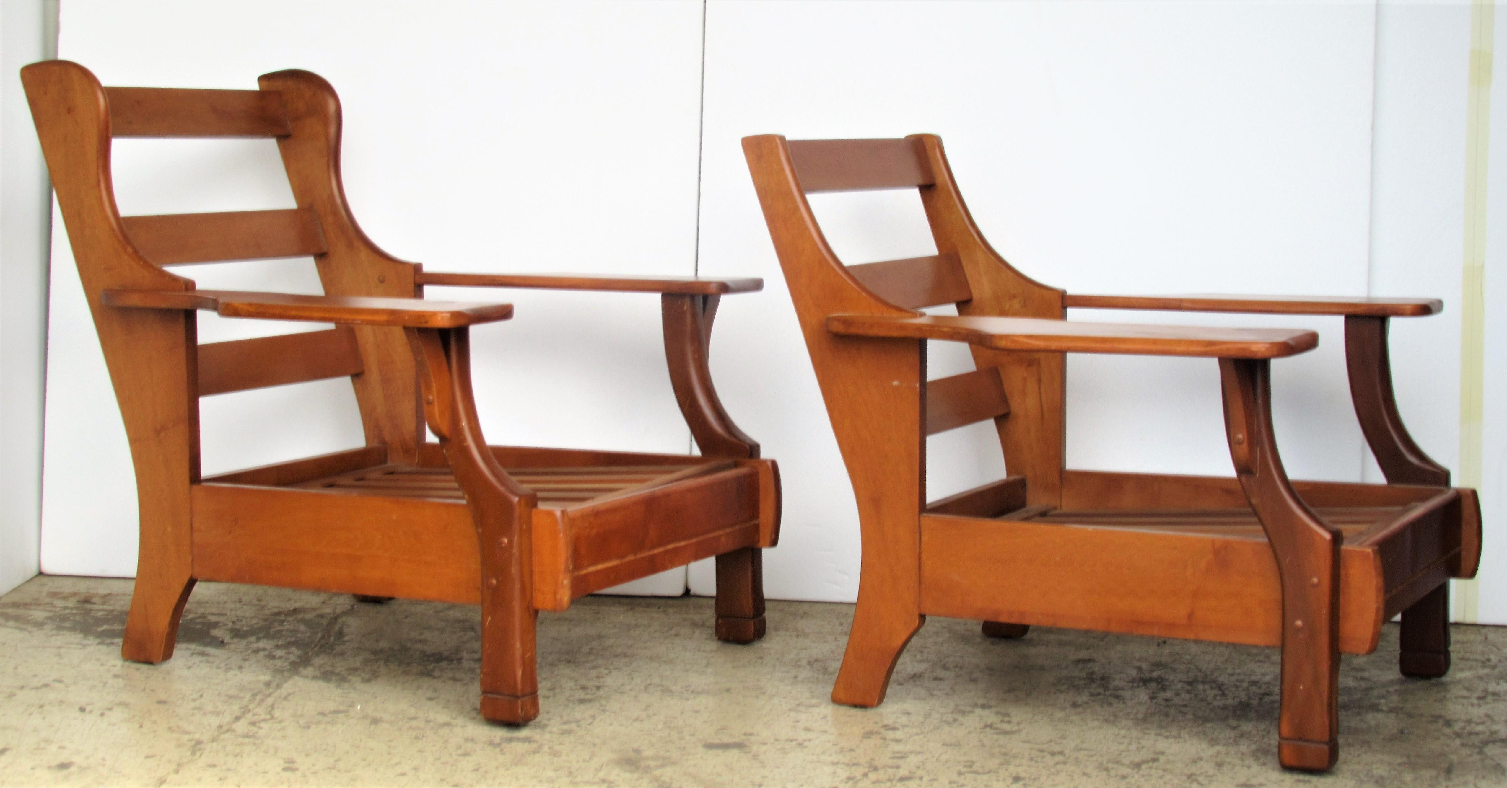 maple paddle arm chair