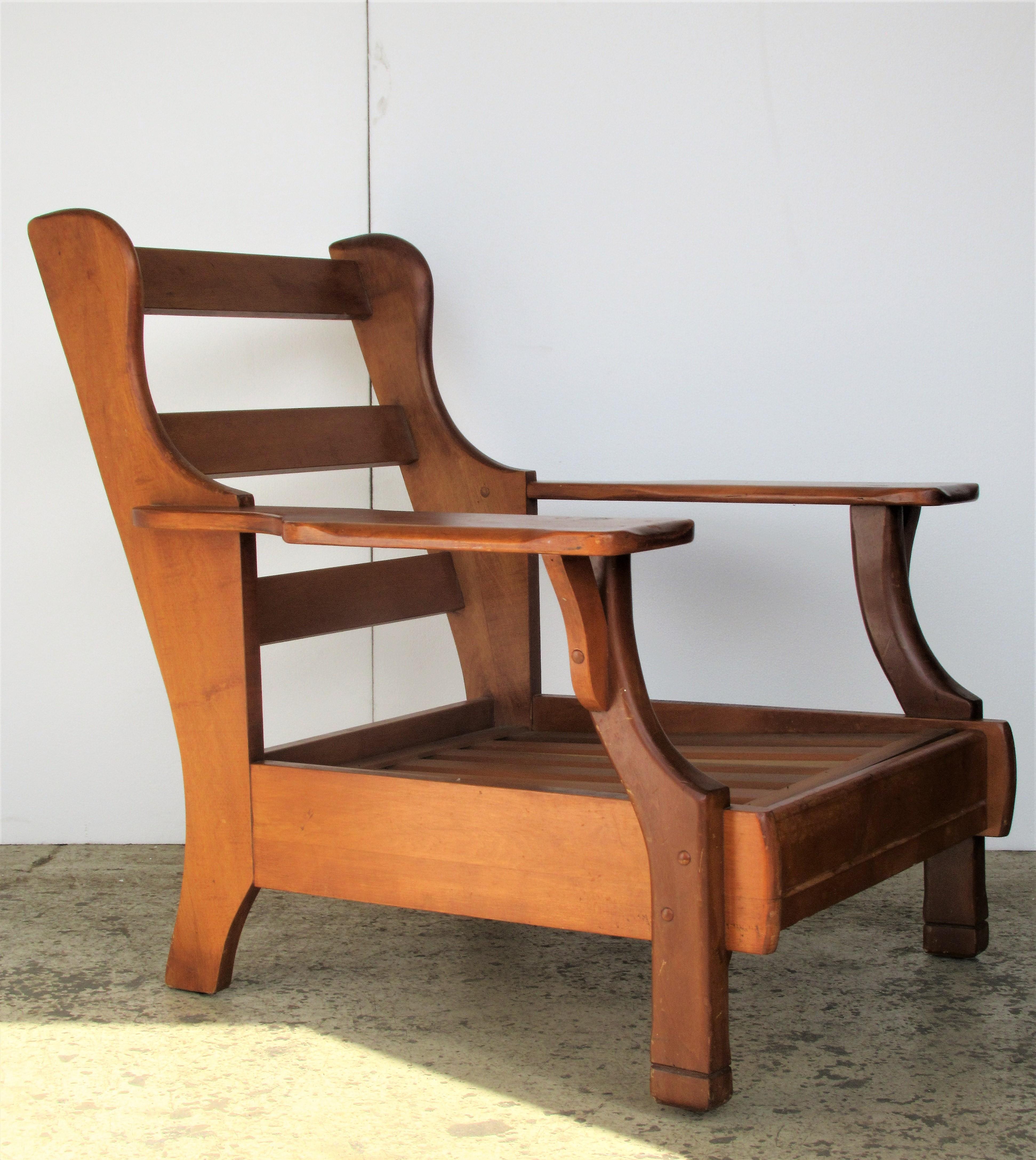 1940s American Rustic Wide Paddle Arm Maple Lounge Chairs 2