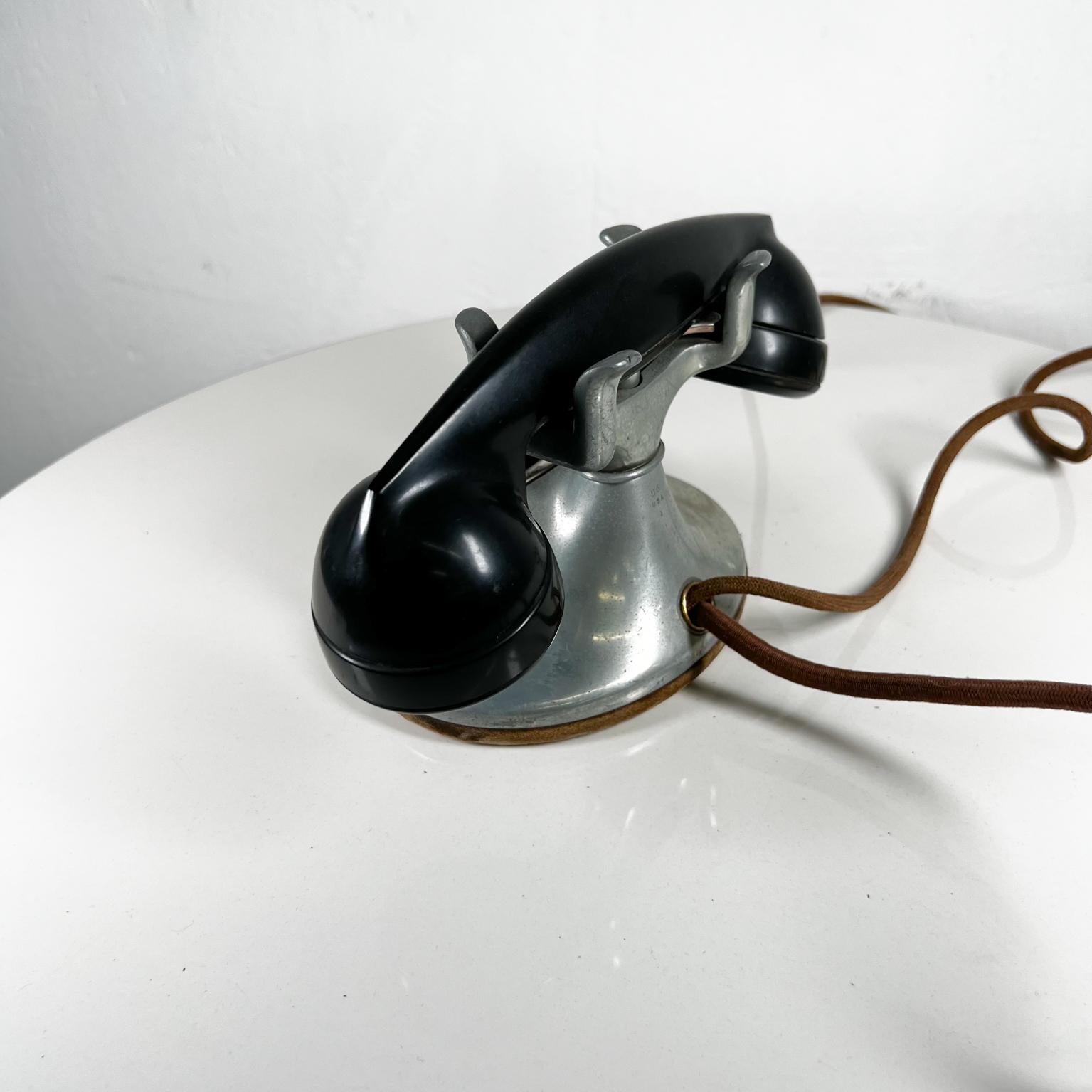 1940s Antique Silver Telephone Western Electric Bell System Rotary Dial In Good Condition In Chula Vista, CA