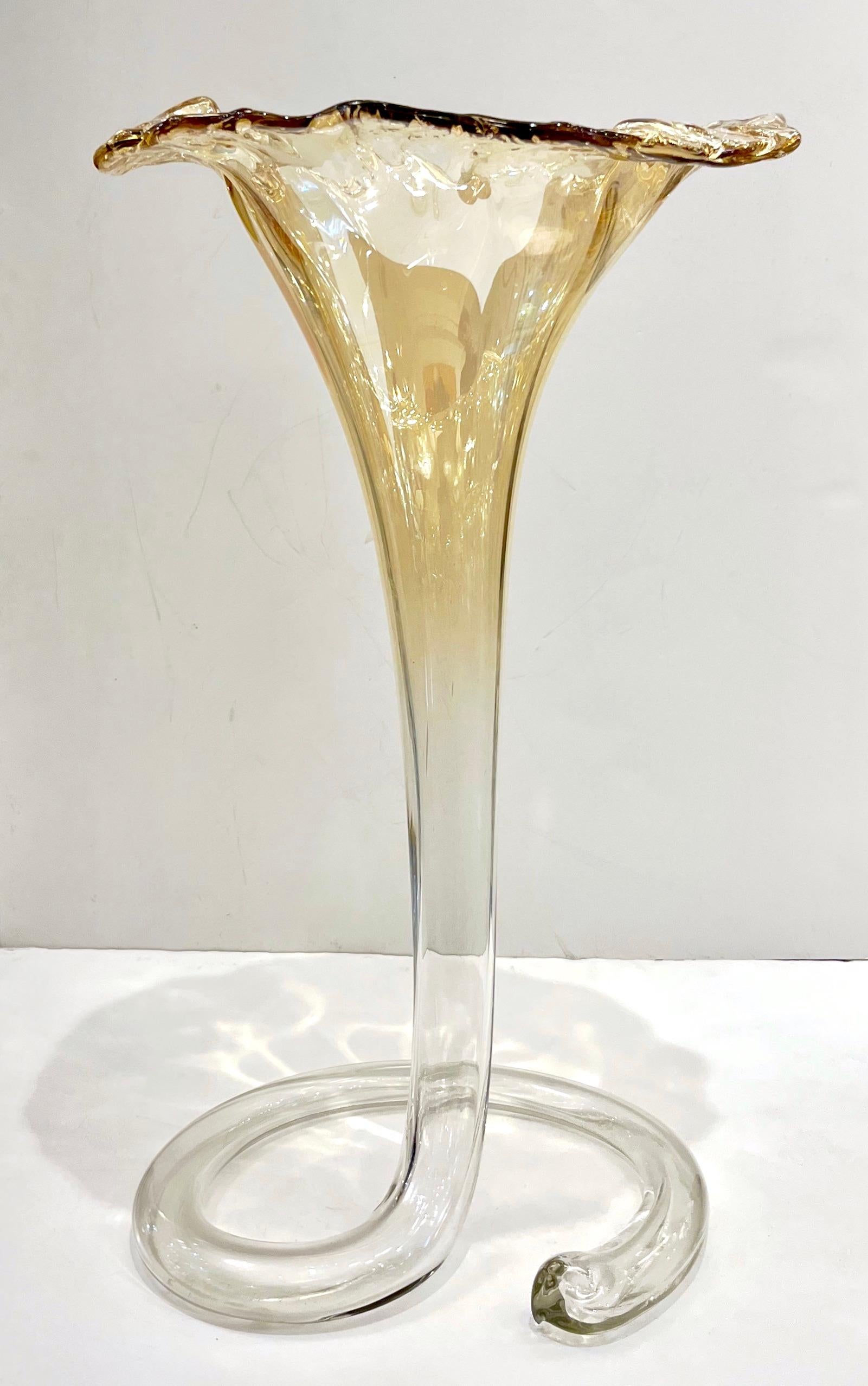 1940s Antique Italian Art Deco Amber Gold Crystal Murano Glass Tall Lily Vase For Sale 5