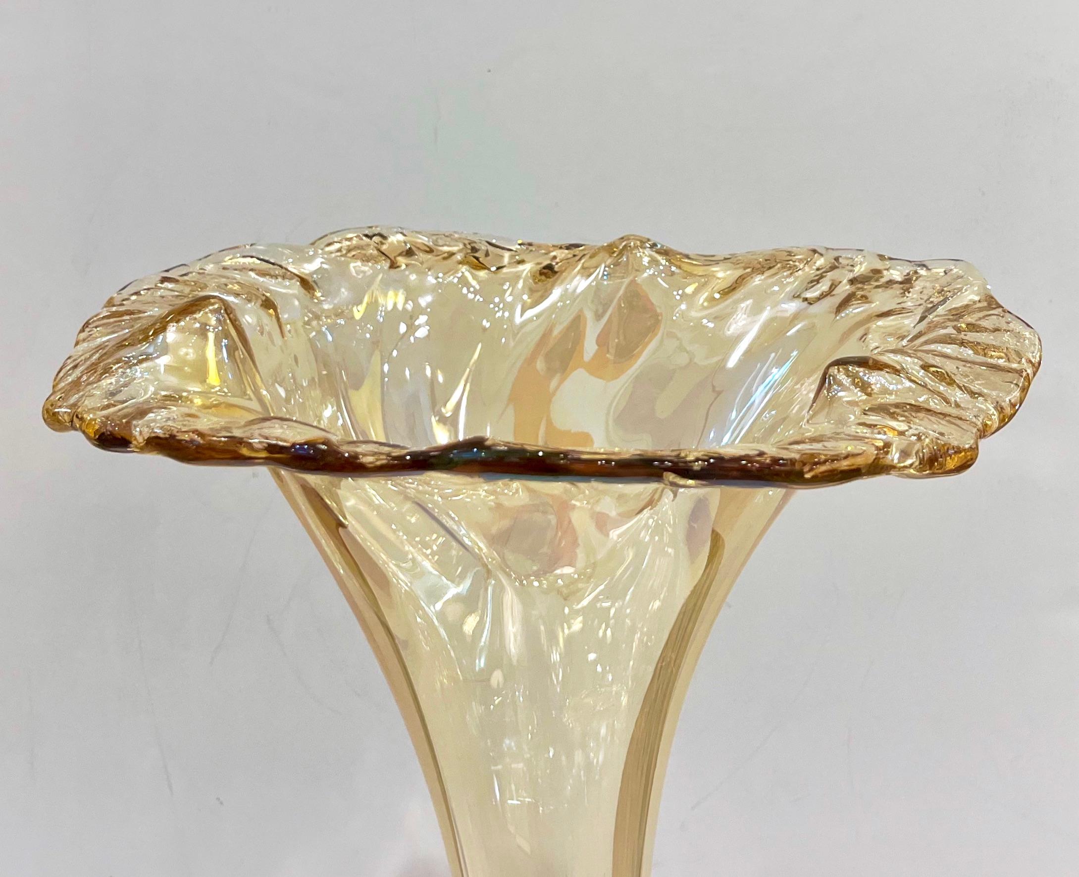 1940s Antique Italian Art Deco Amber Gold Crystal Murano Glass Tall Lily Vase For Sale 2
