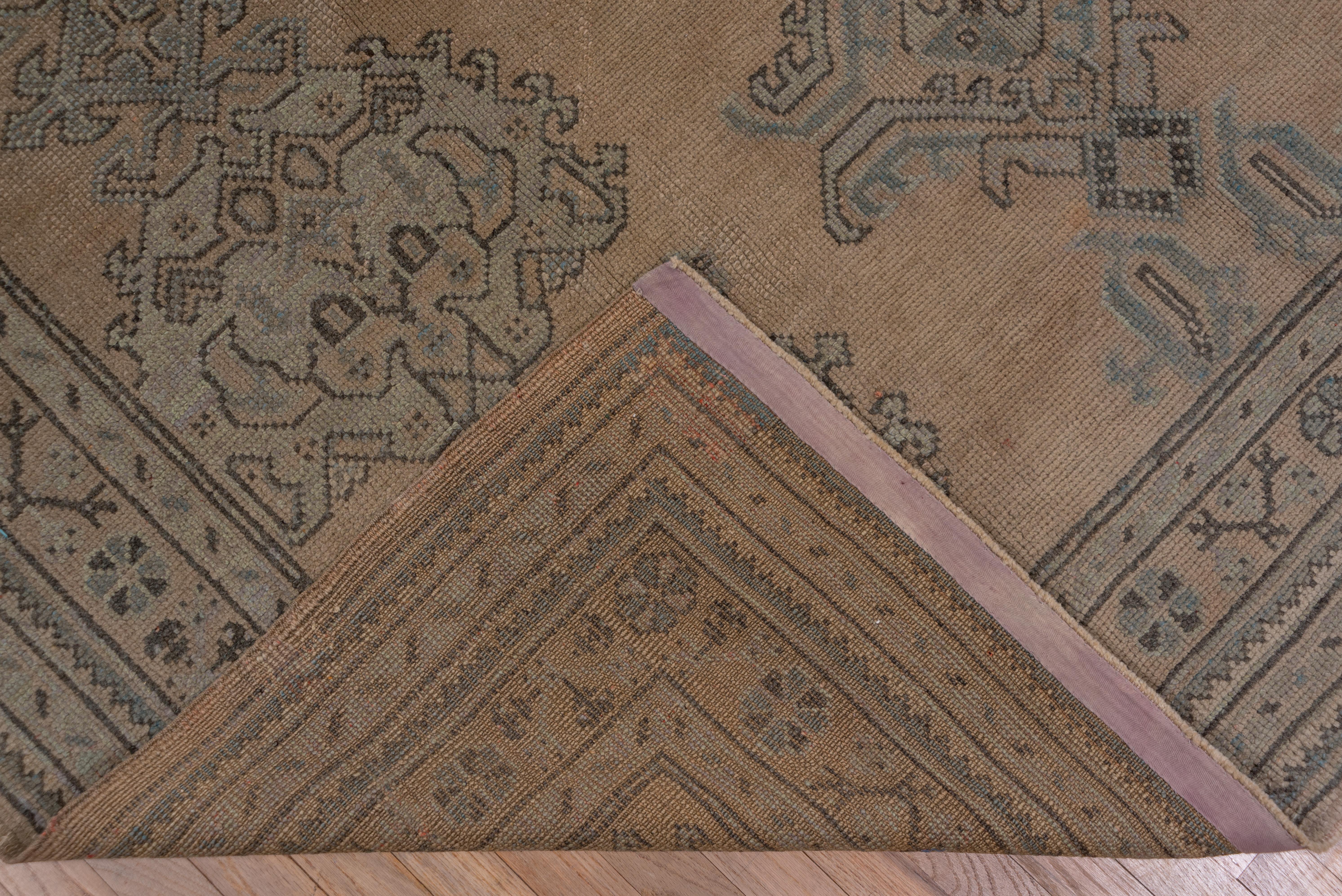 1940s Antique Turkish Oushak Carpet, Allover Beige Field & Light Blue Accents For Sale 2
