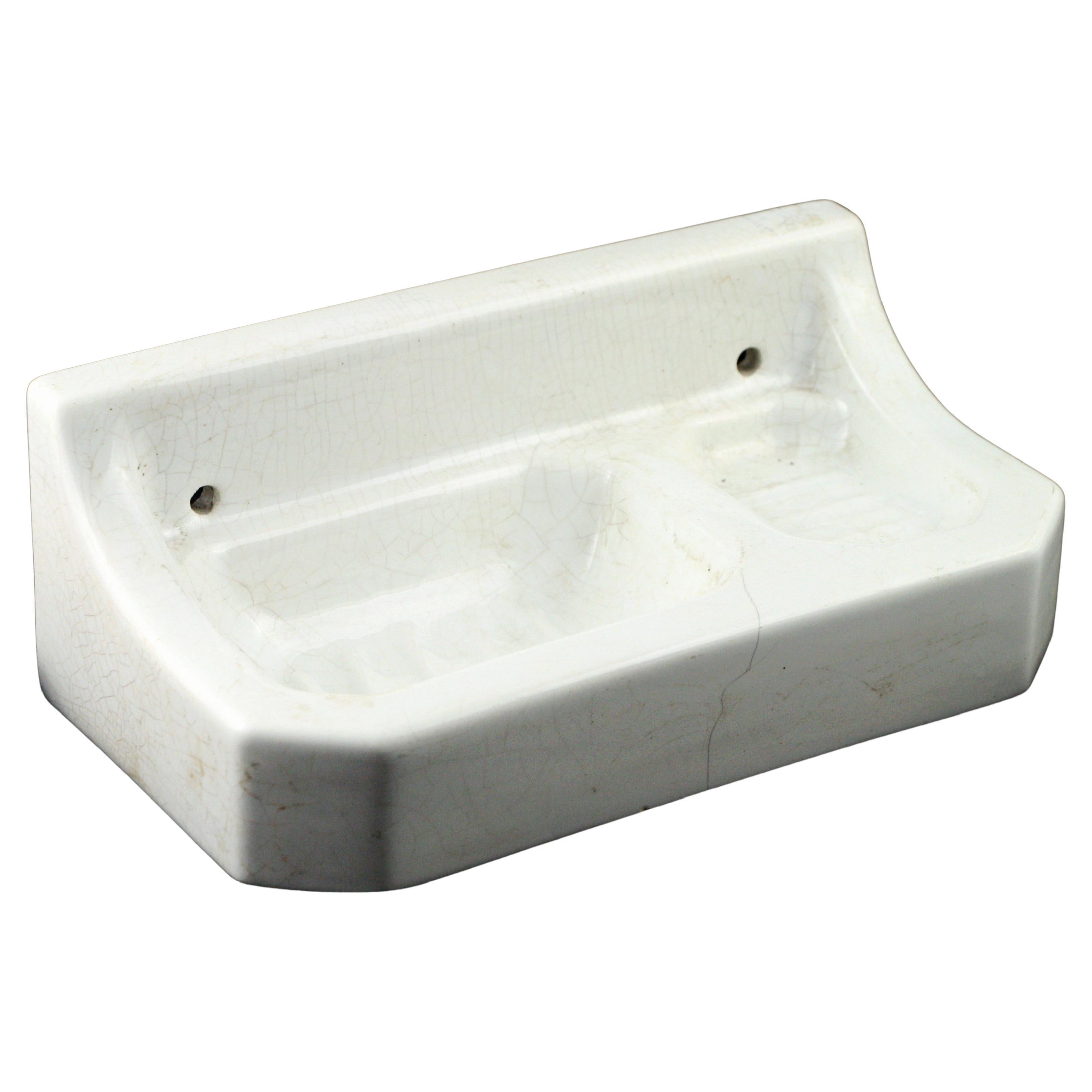 Antique support de support de plat à savon en forme de éponge en porcelaine française blanche des années 1940 en vente