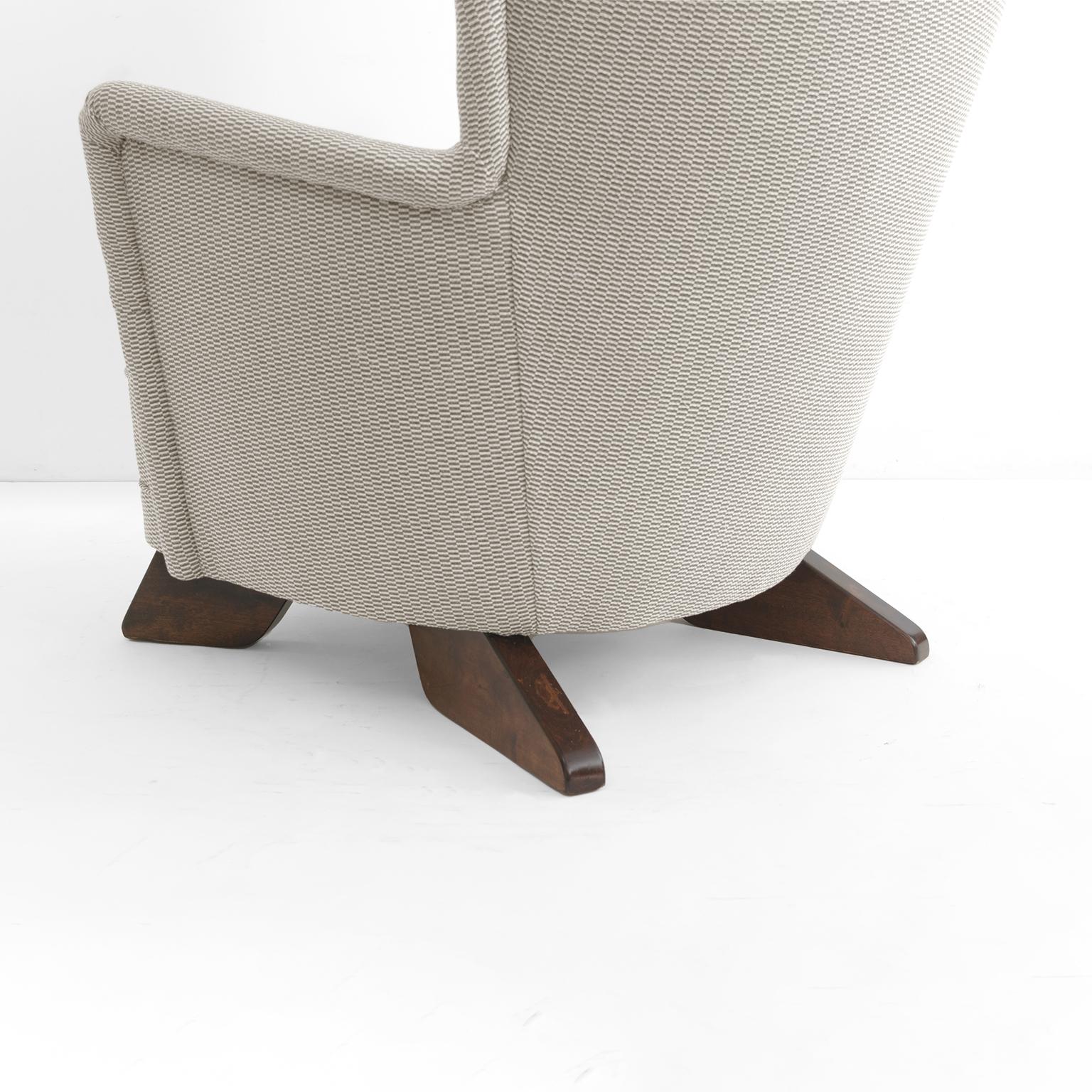 Carved 1940S ARMCHAIR by CARL GUSTAF HIORT AF ORNÄS FOR HIORT TUOTE PUUNVEISTO, FINLAND For Sale