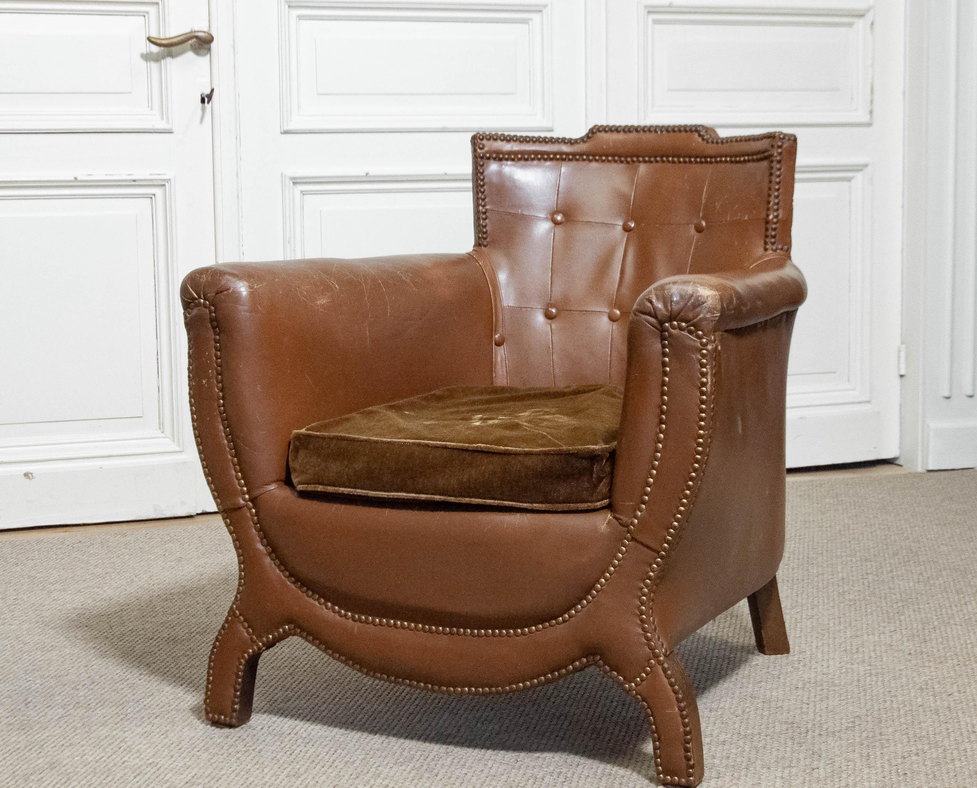 1940s Armchair by Otto Schulz for Boet, Sweden For Sale 5