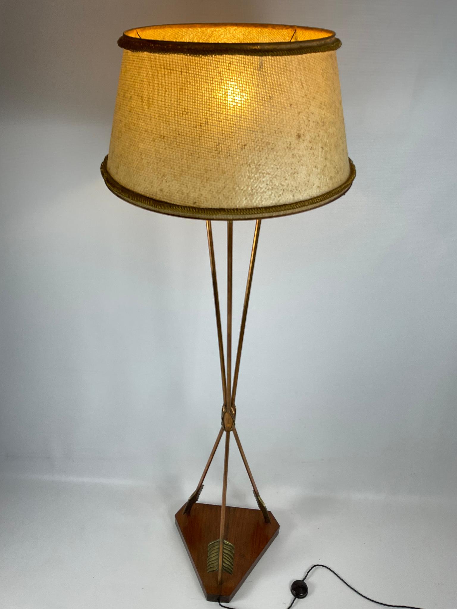 1940er Arrows Stehlampe, André Arbus zugeschrieben im Angebot 4