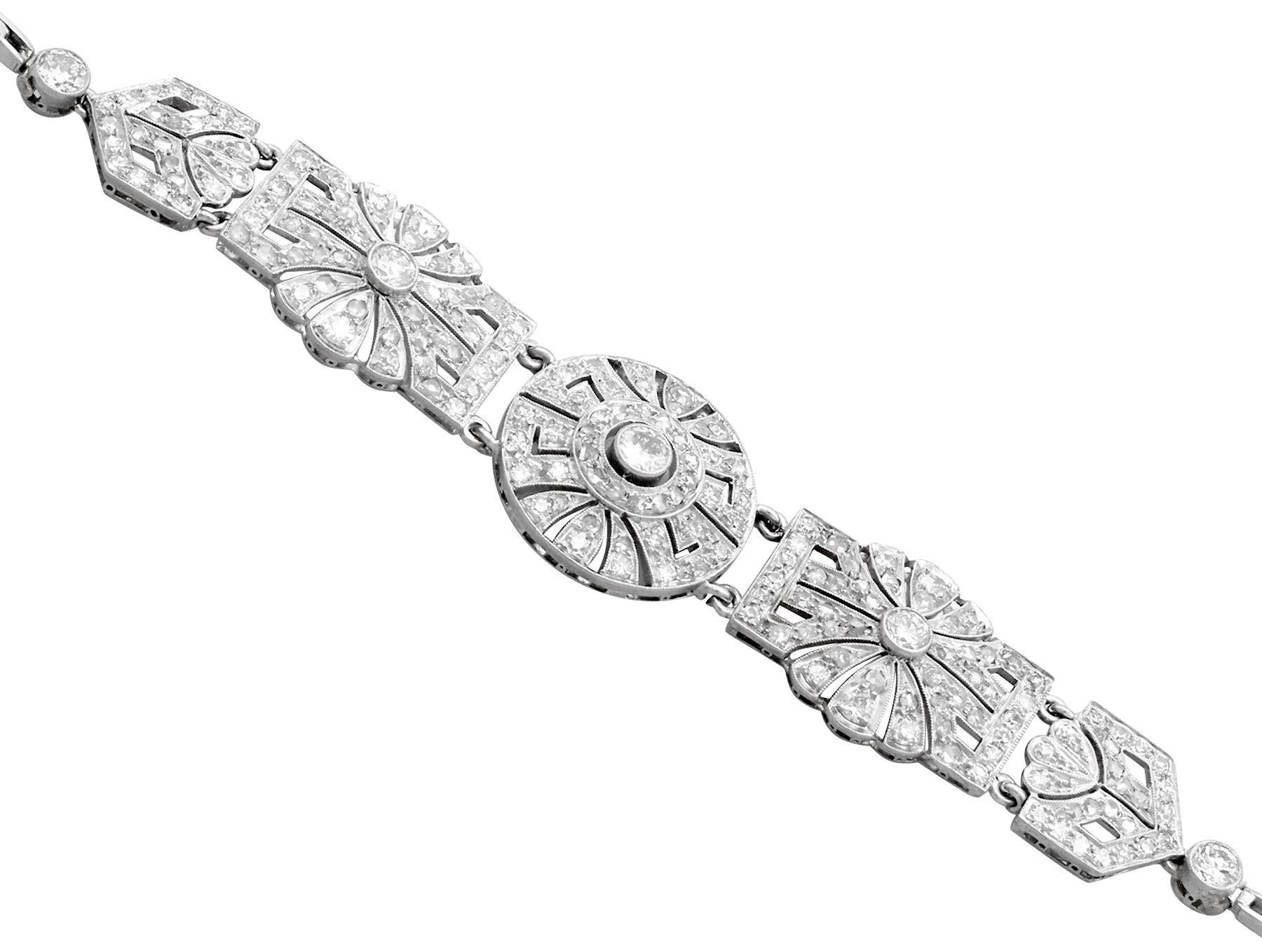 Women's 1940s, Late Art Deco 4.48 Carat Diamond and Platinum Bracelet For Sale