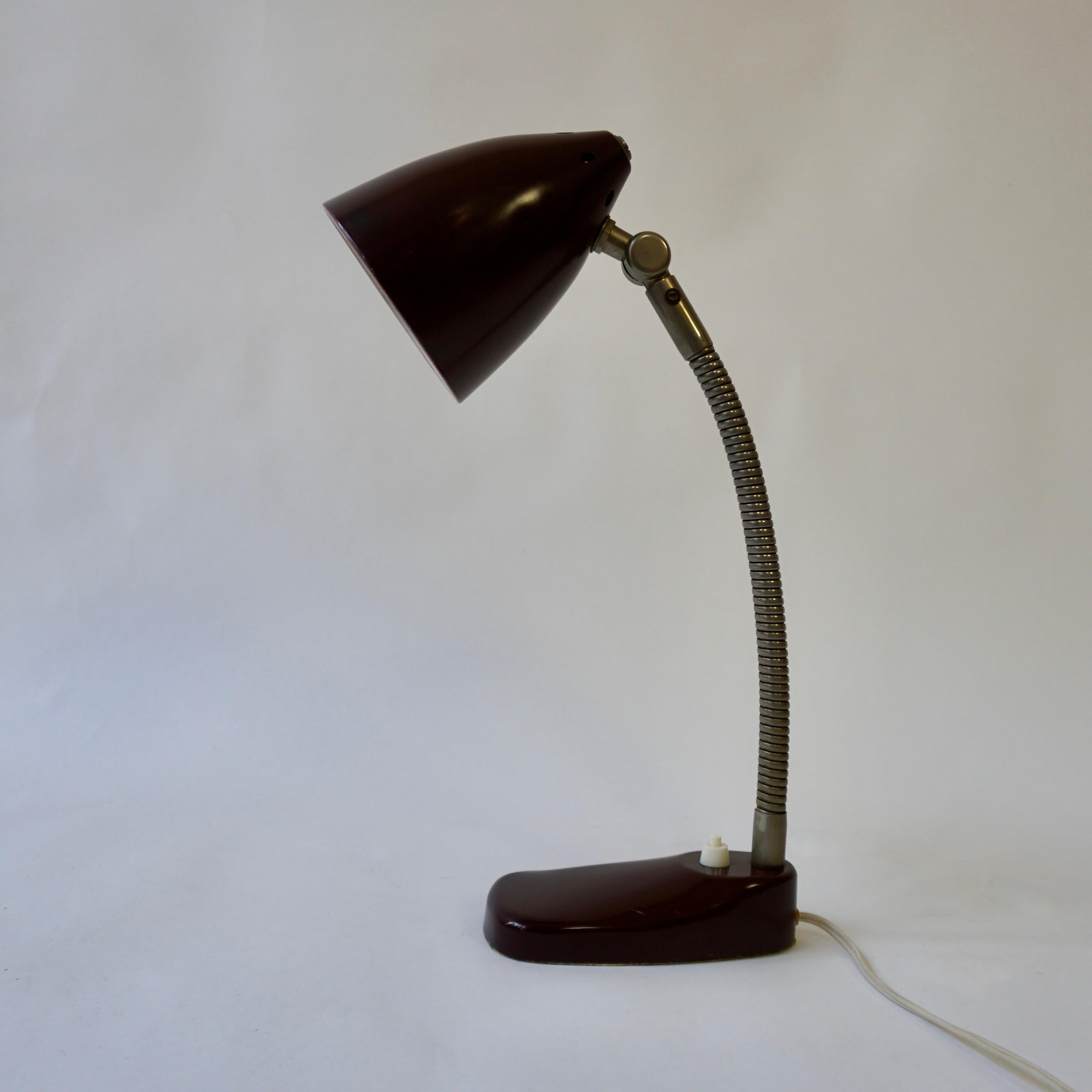 1940's Art Deco Adjustable Desk lamp or Reading Lamp For Sale 2