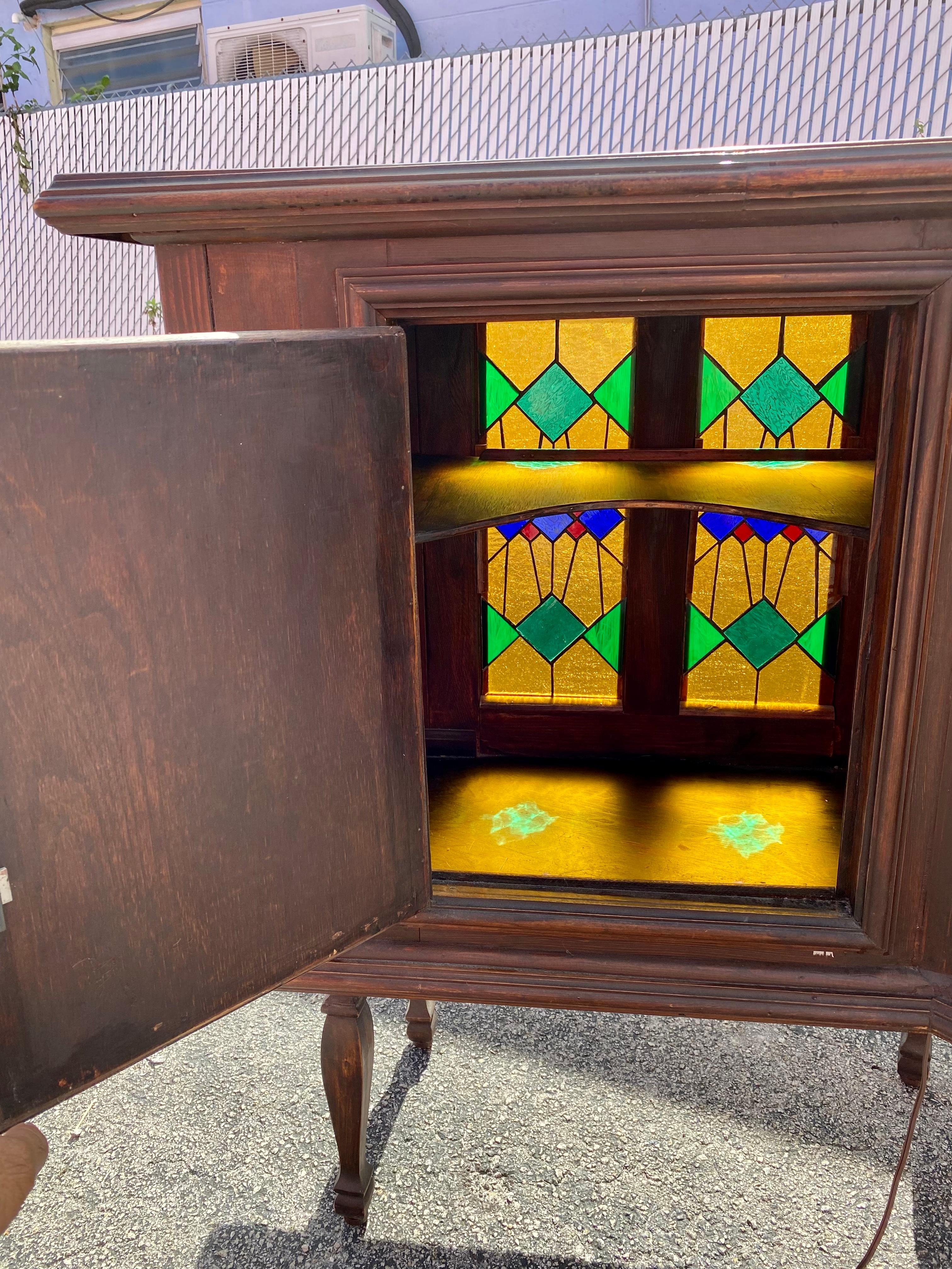1940s Art Deco Angular Marble Tile Stained Glass Bar Cabinet Console For Sale 5