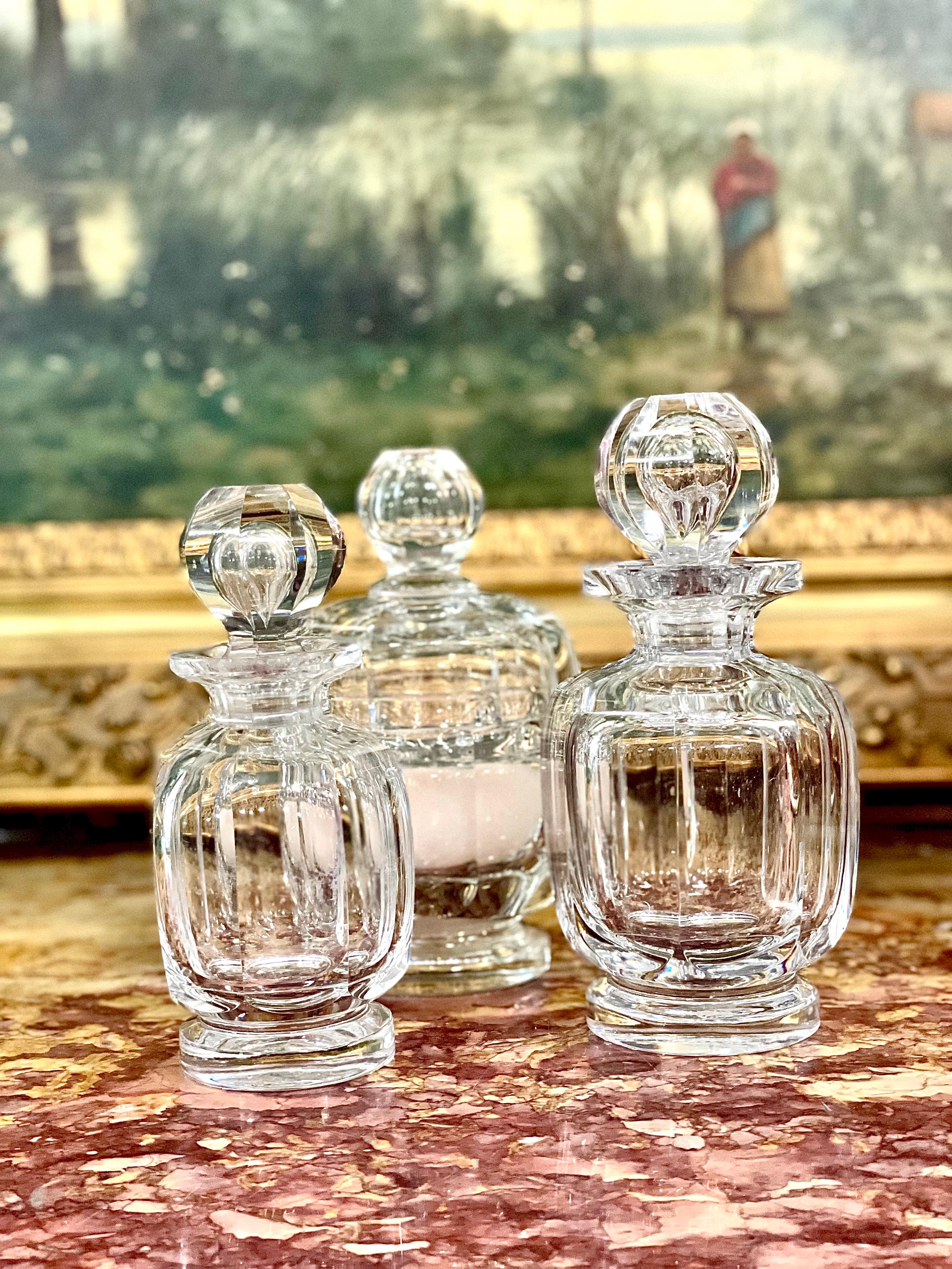 Baccarat Crystal Parfume Flacon  In Good Condition For Sale In LA CIOTAT, FR