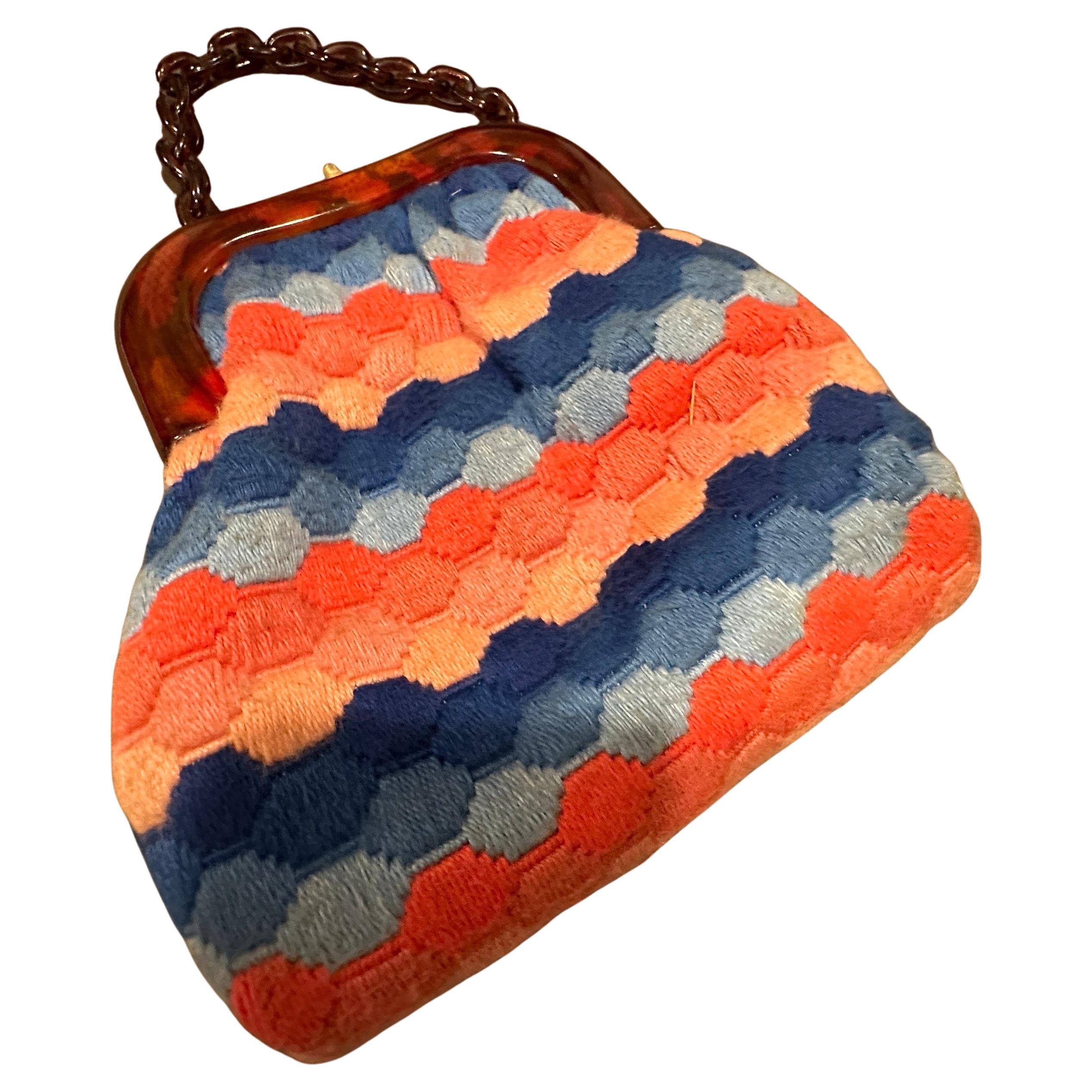 Bolso de mano Art Decó italiano de baquelita, latón y tela de los años 40