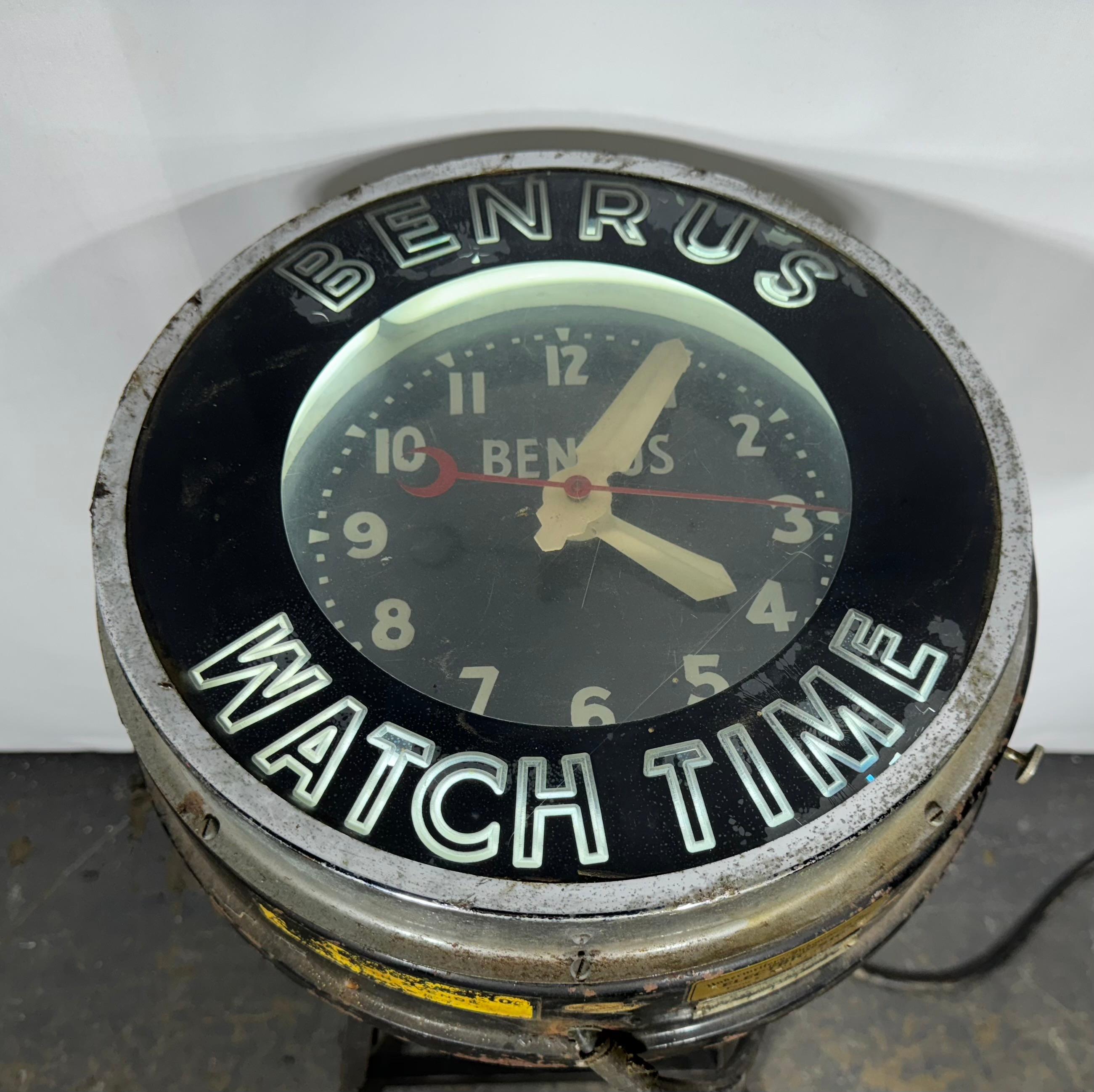 American 1940s Art Deco 'BENRUS WATCH TIME