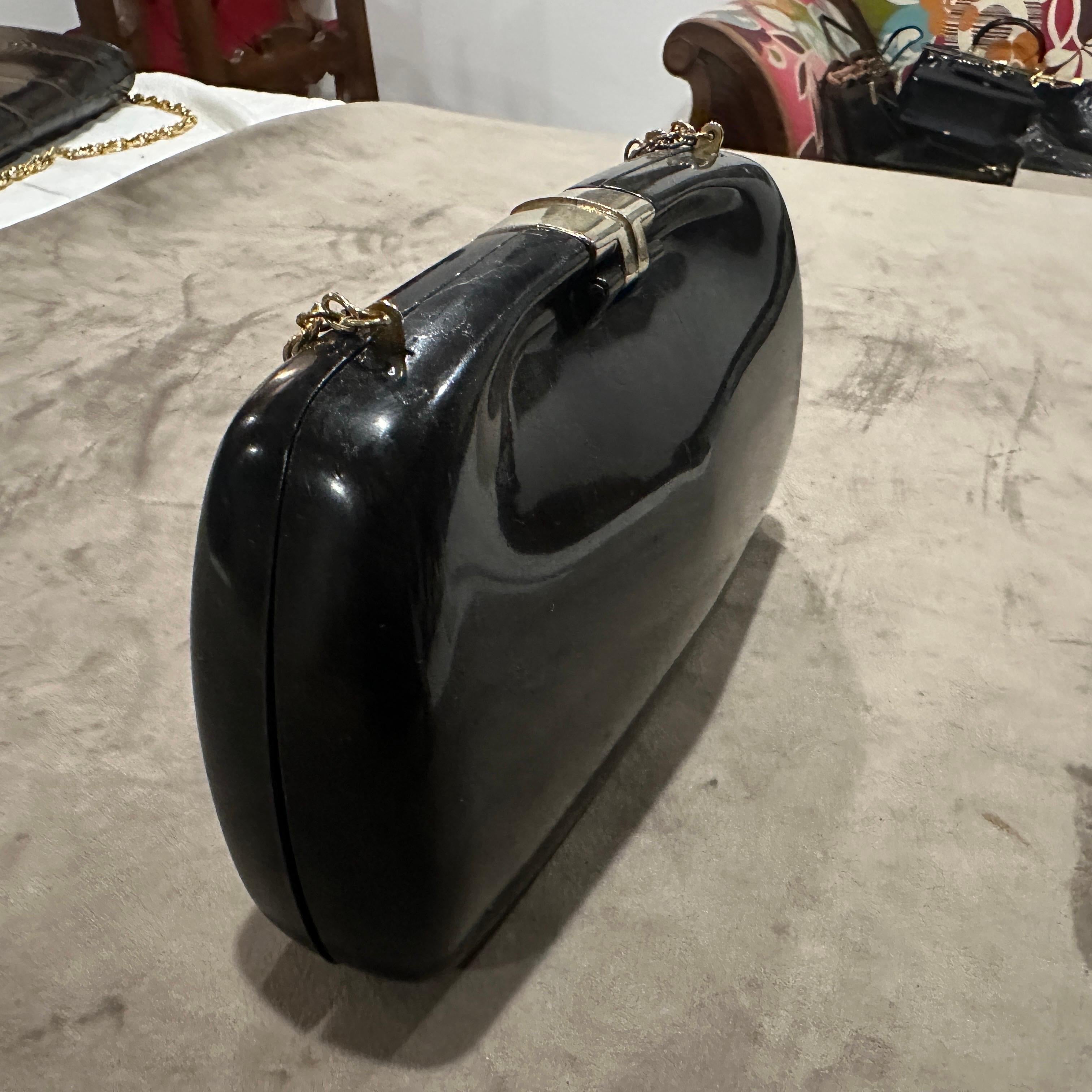 Sac de soirée italien en bakélite noire et laiton Art déco des années 1940 en vente 10