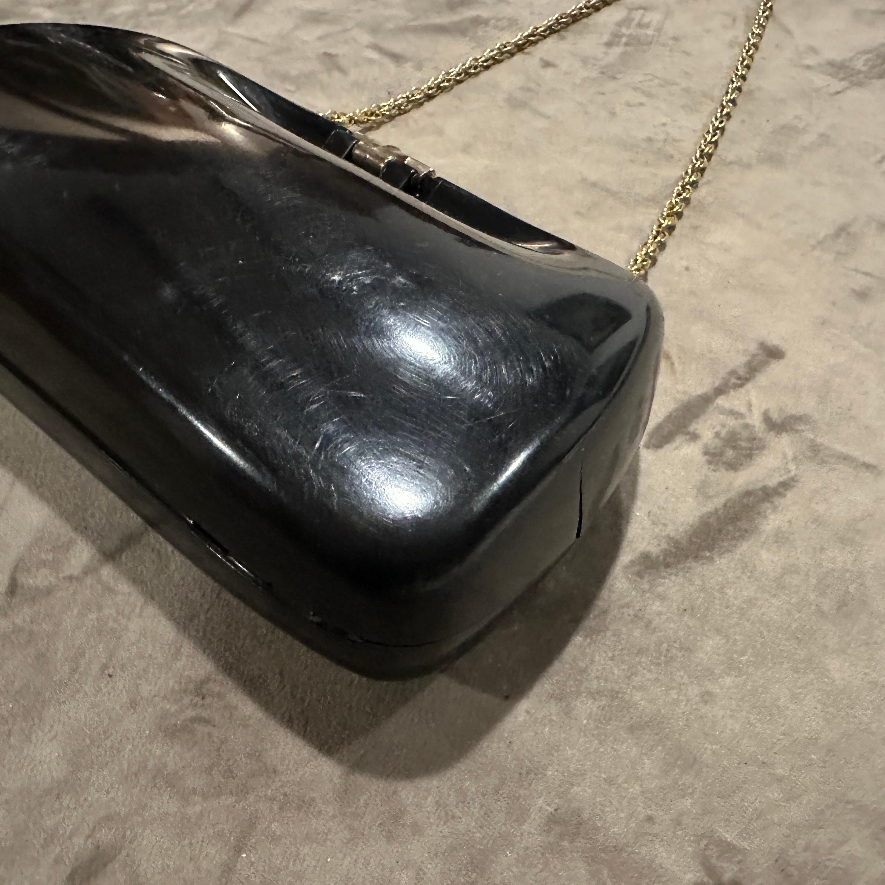 Sac de soirée italien en bakélite noire et laiton Art déco des années 1940 Pour femmes en vente