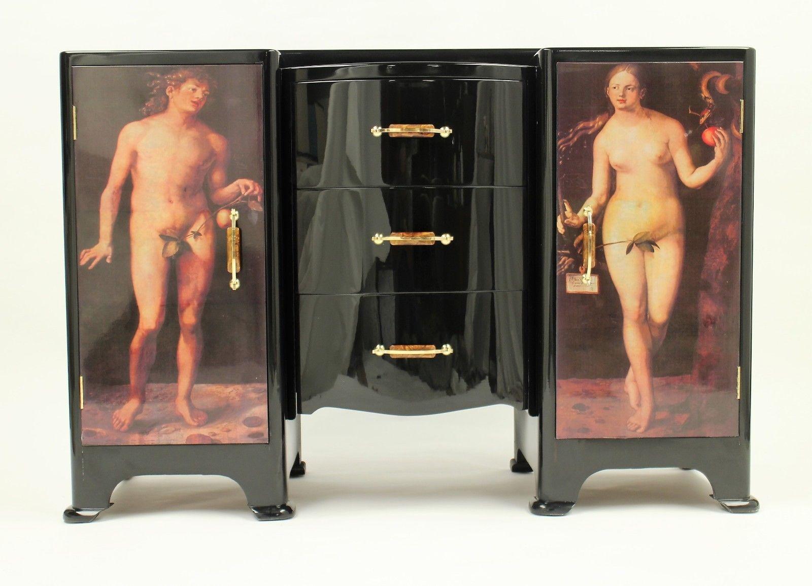 1940s Art Deco Black Lacquered Credenza In Good Condition For Sale In Hudson, NY
