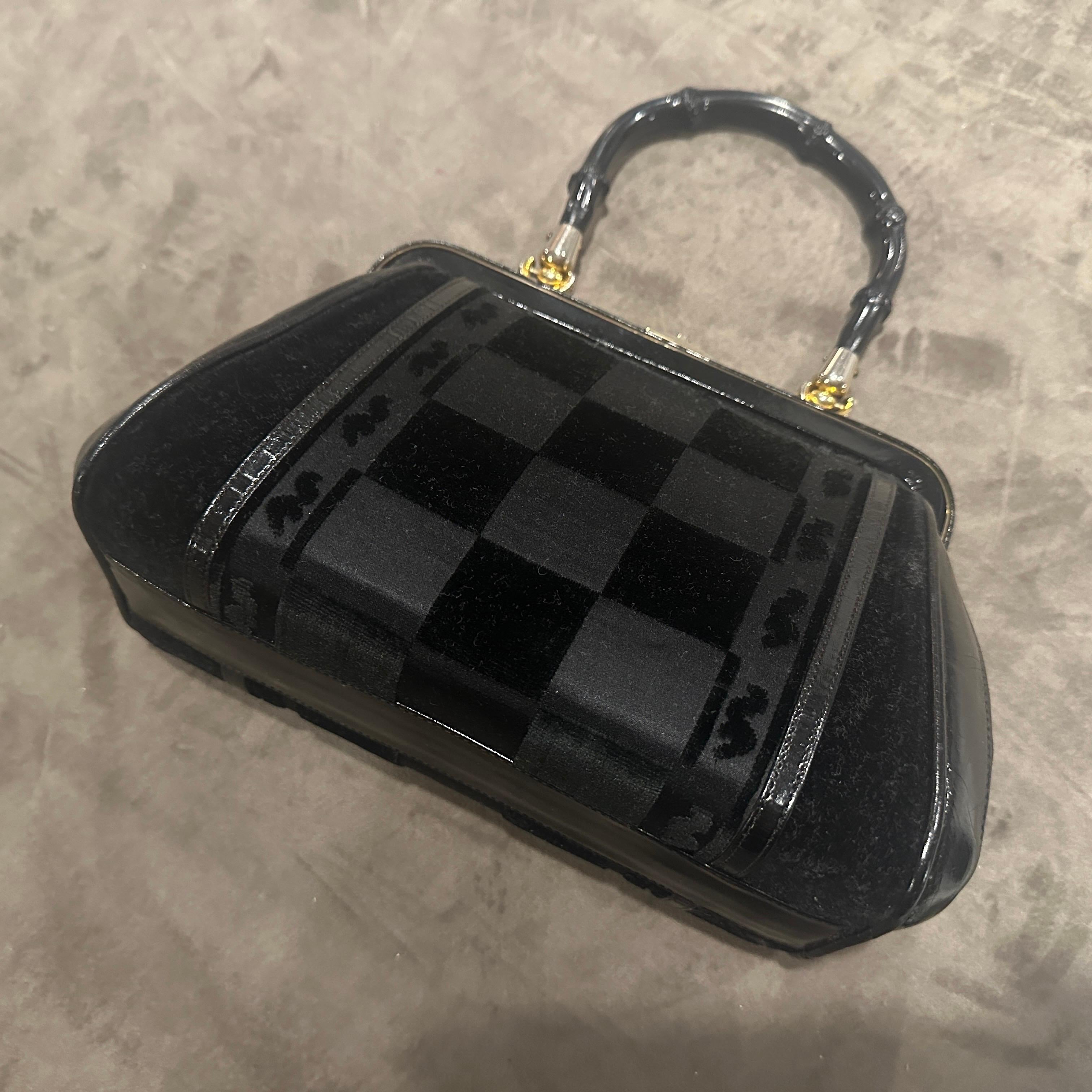 Sac à main italien Art déco des années 1940 en cuir noir, velours et bambou Excellent état - En vente à Aci Castello, IT
