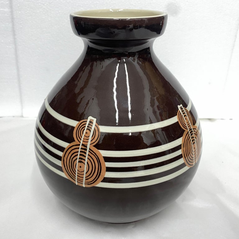 1940s Art Deco Brown and white Ceramic Italian Vase at 1stDibs