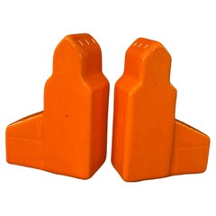 Set di shakers per sale e pepe commemorativo del grattacielo Cearmic in stile Art Deco del 1940