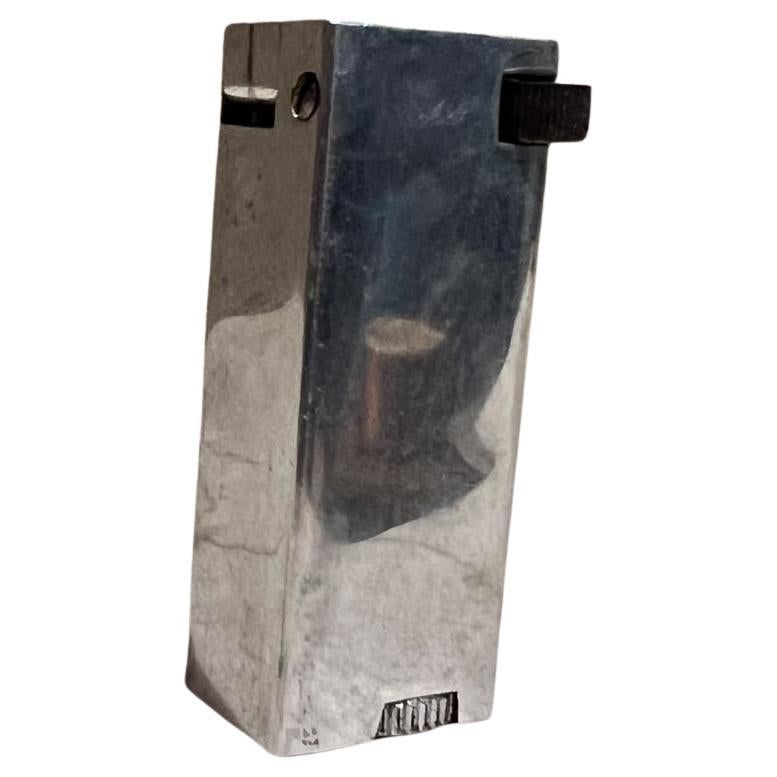 1940er Jahre Art Deco Zigarettenfeuerzeug Aluminiumblock Lift Armlehne