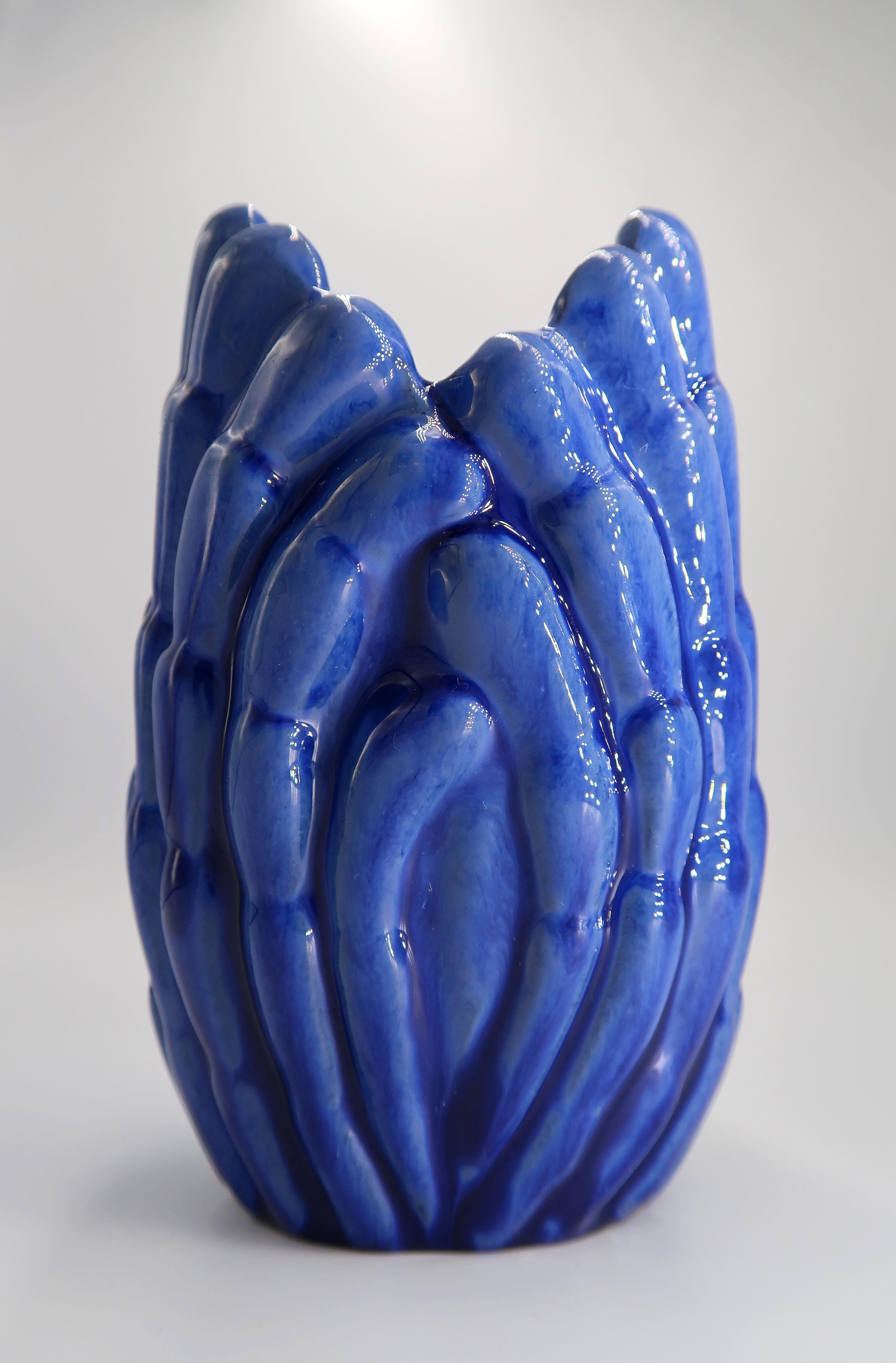 Art Déco Vaso a forma di conchiglia Art Deco blu cobalto degli anni '40, Vicke Lindstrand, Svezia in vendita
