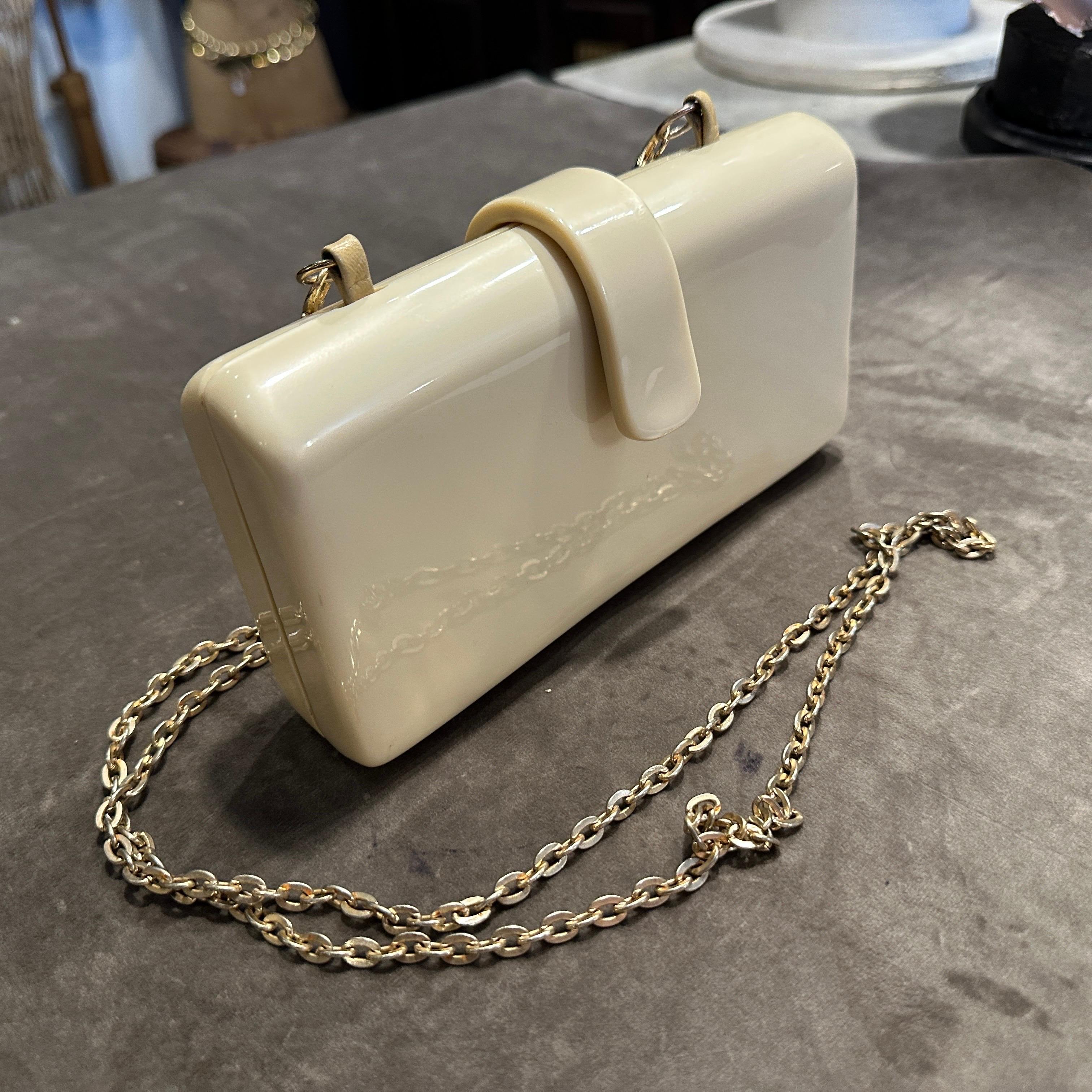 Brown 1940s Art Deco Cream Bakelite and Brass Italian Shoulder Bag For Sale