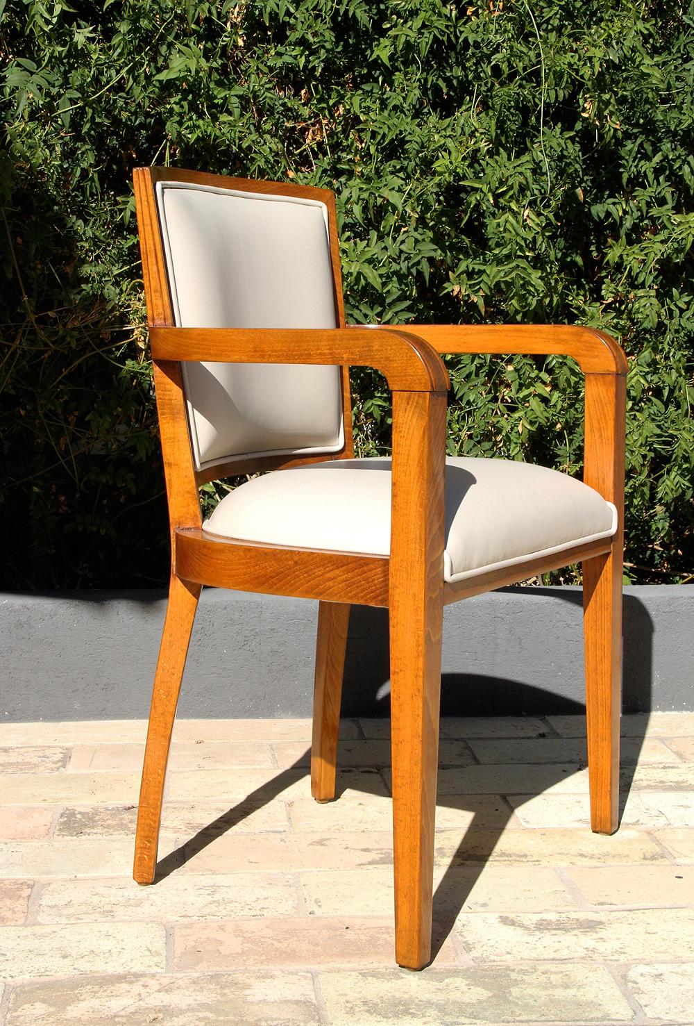 1940s Art Deco Desk Chair from French Governmental Institute In Good Condition In Encino, CA