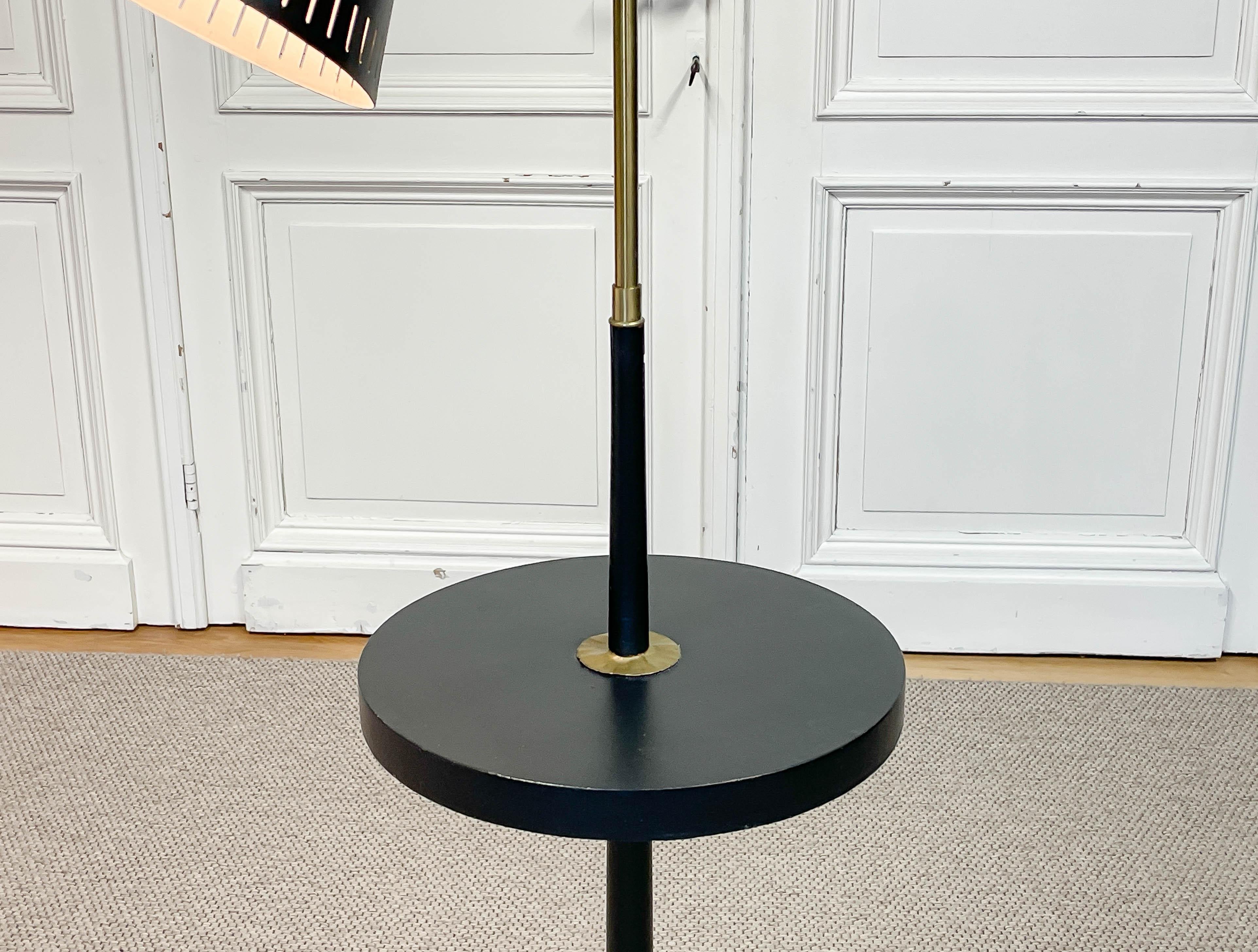 1940s, Art Deco Floor Lamp with Table, Sweden For Sale 3