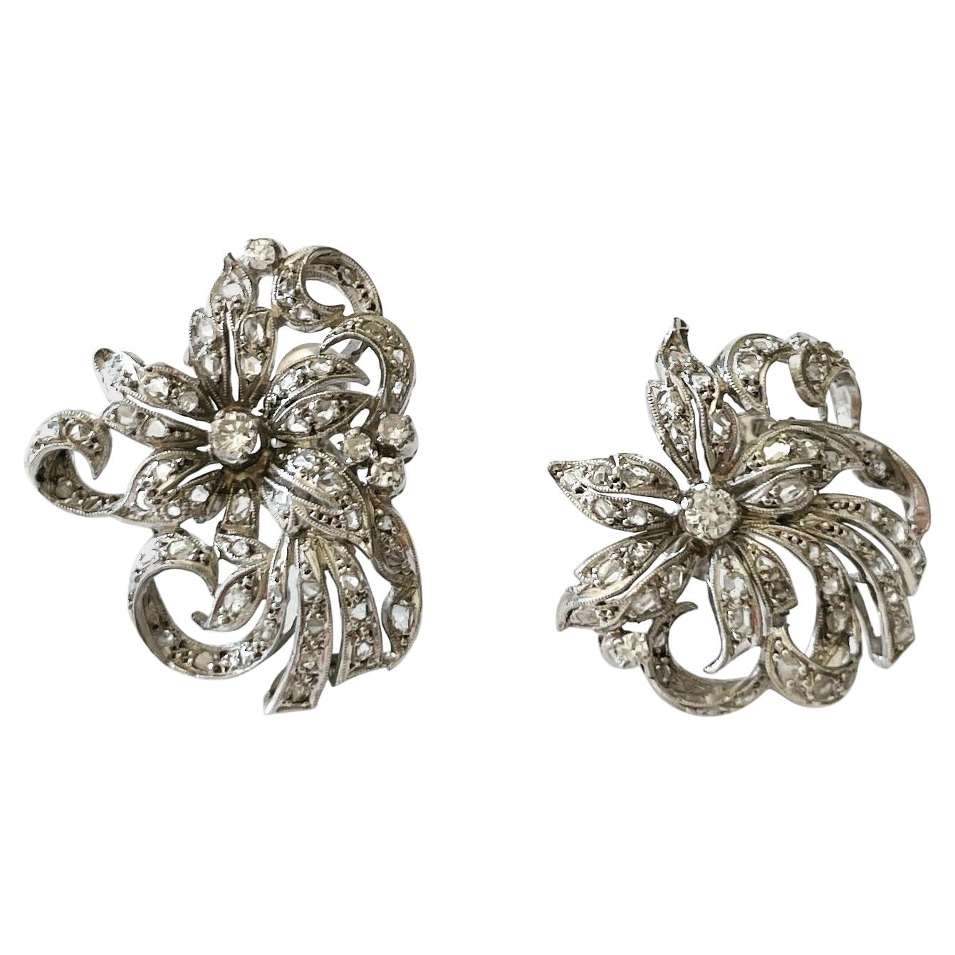 1940s Art Deco Flower Design Diamond 18k White Gold Stud Earrings