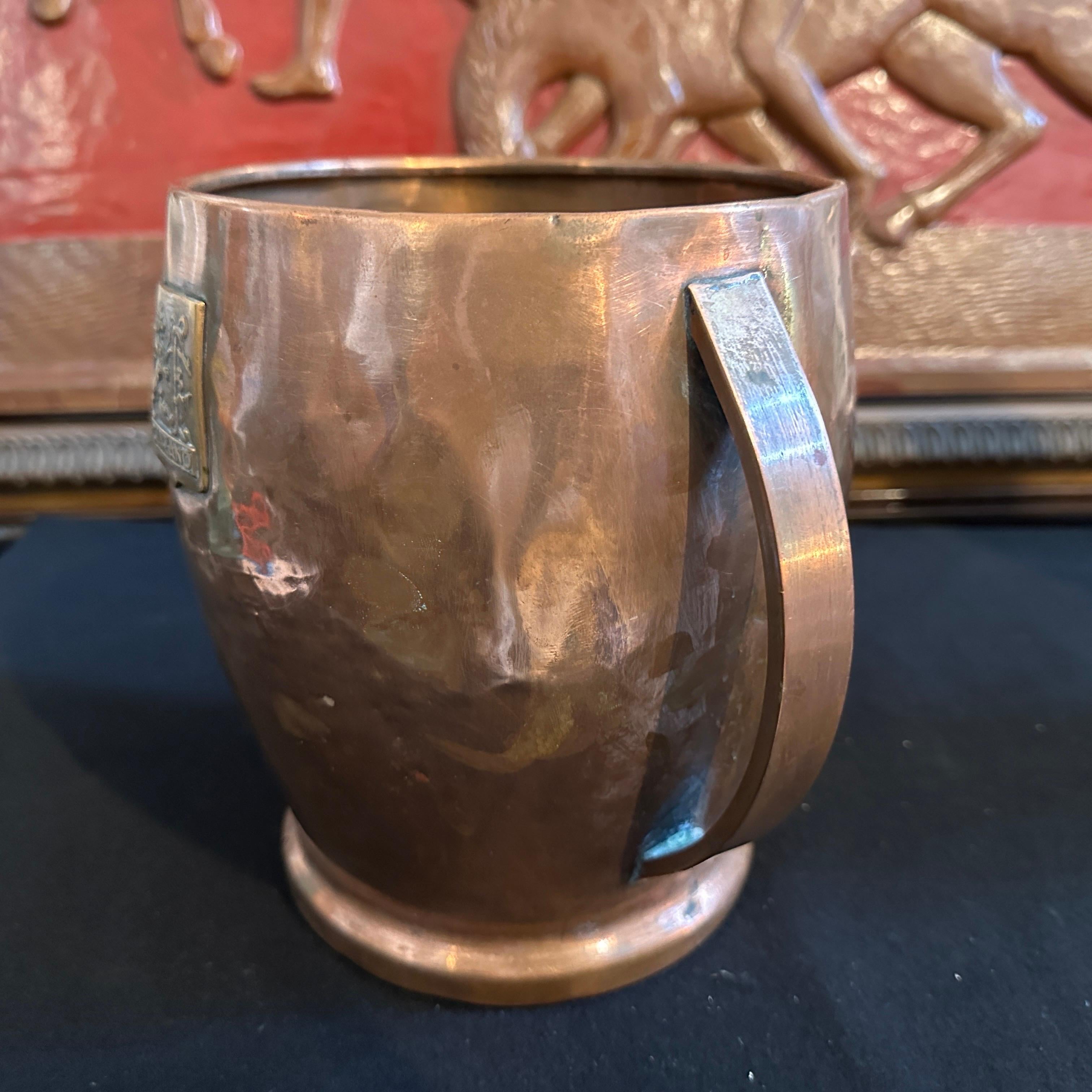 1940s Art Deco Hammered Copper and Brass Italian Cinzano Wine Cooler For Sale 5