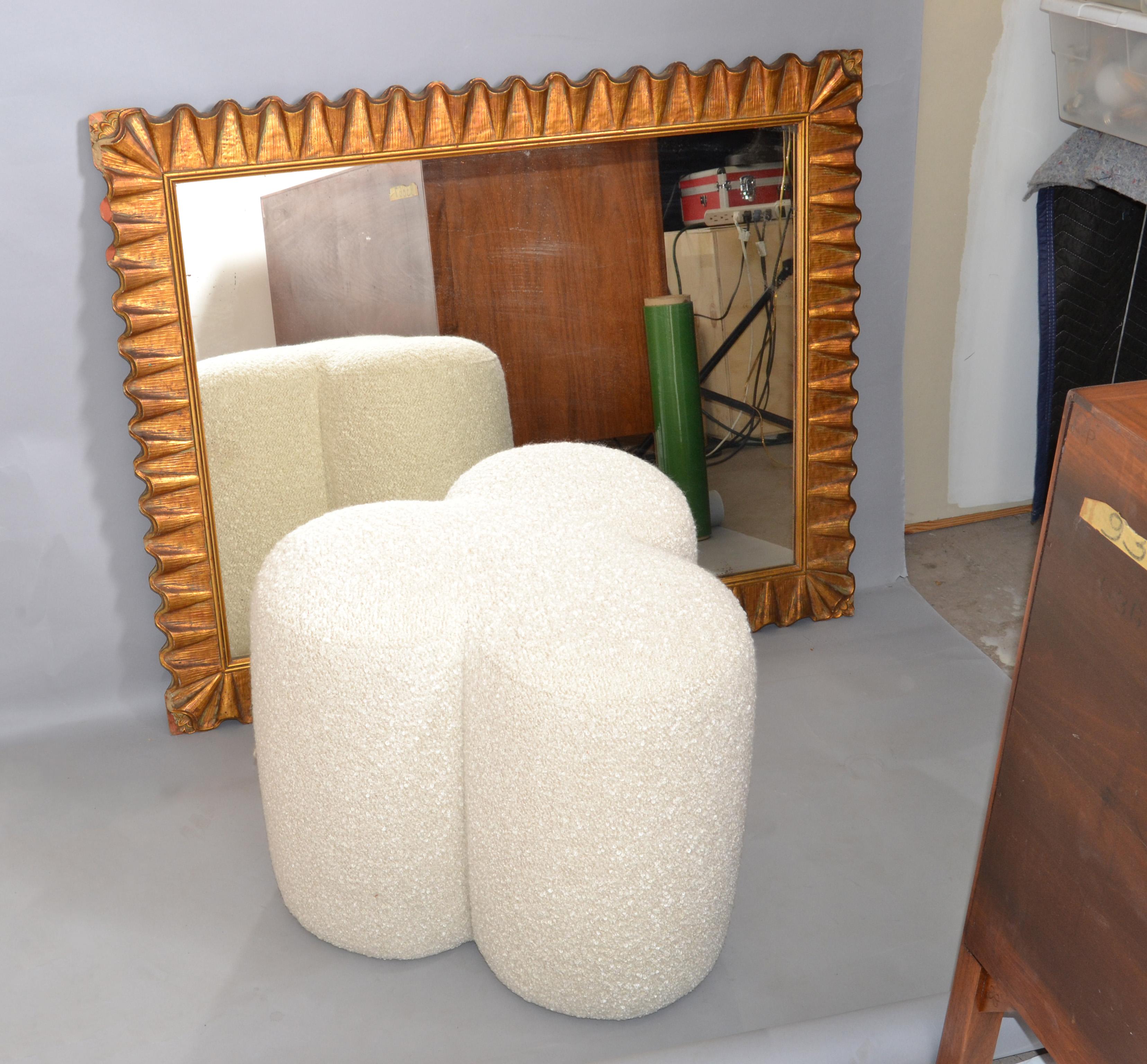 Miroir 1940's Art Deco Hand Carved Scalloped Gilt Wood Rectangular Wall Mirror America en vente