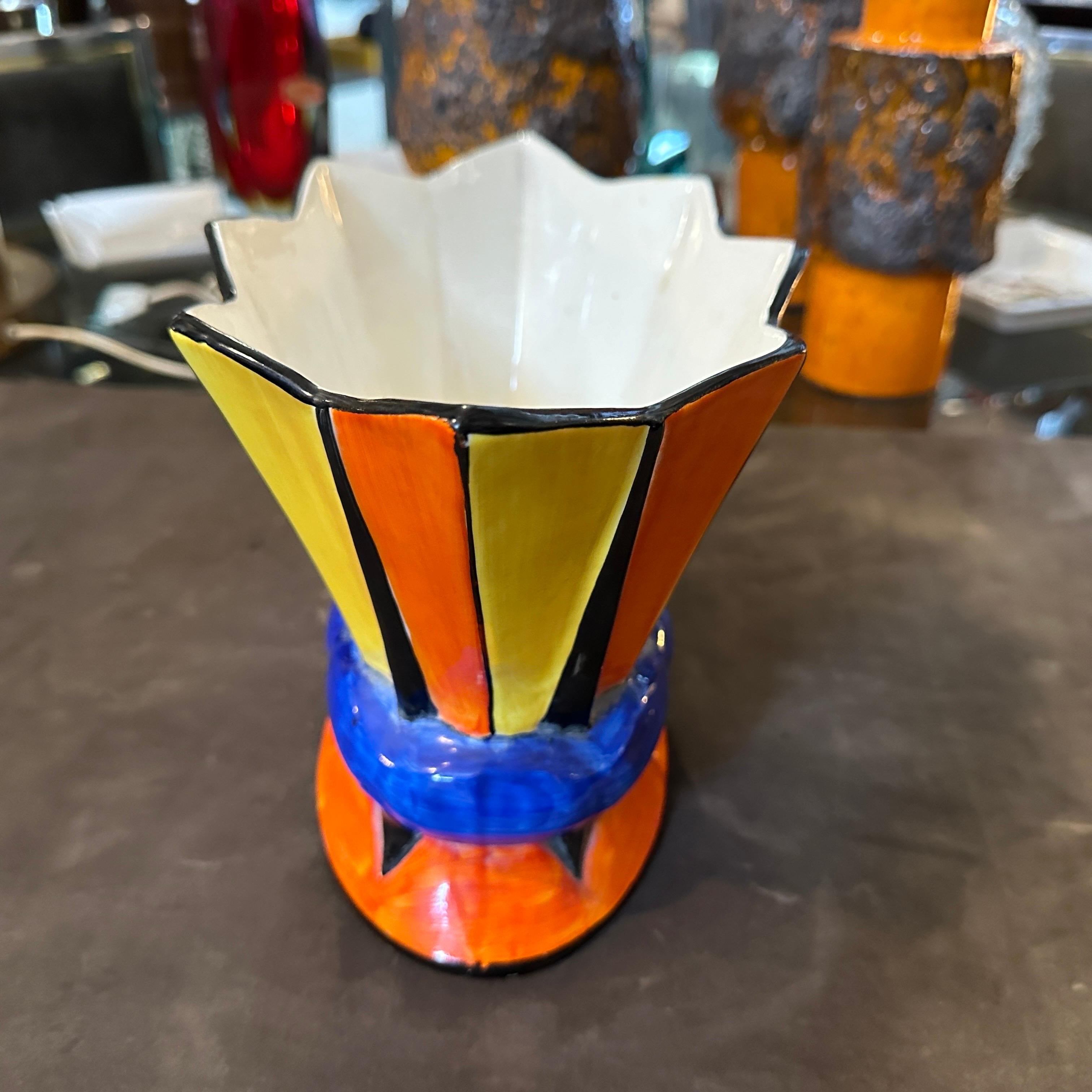 Porcelaine Vase tchèque en porcelaine peint à la main Art déco des années 1940 en vente