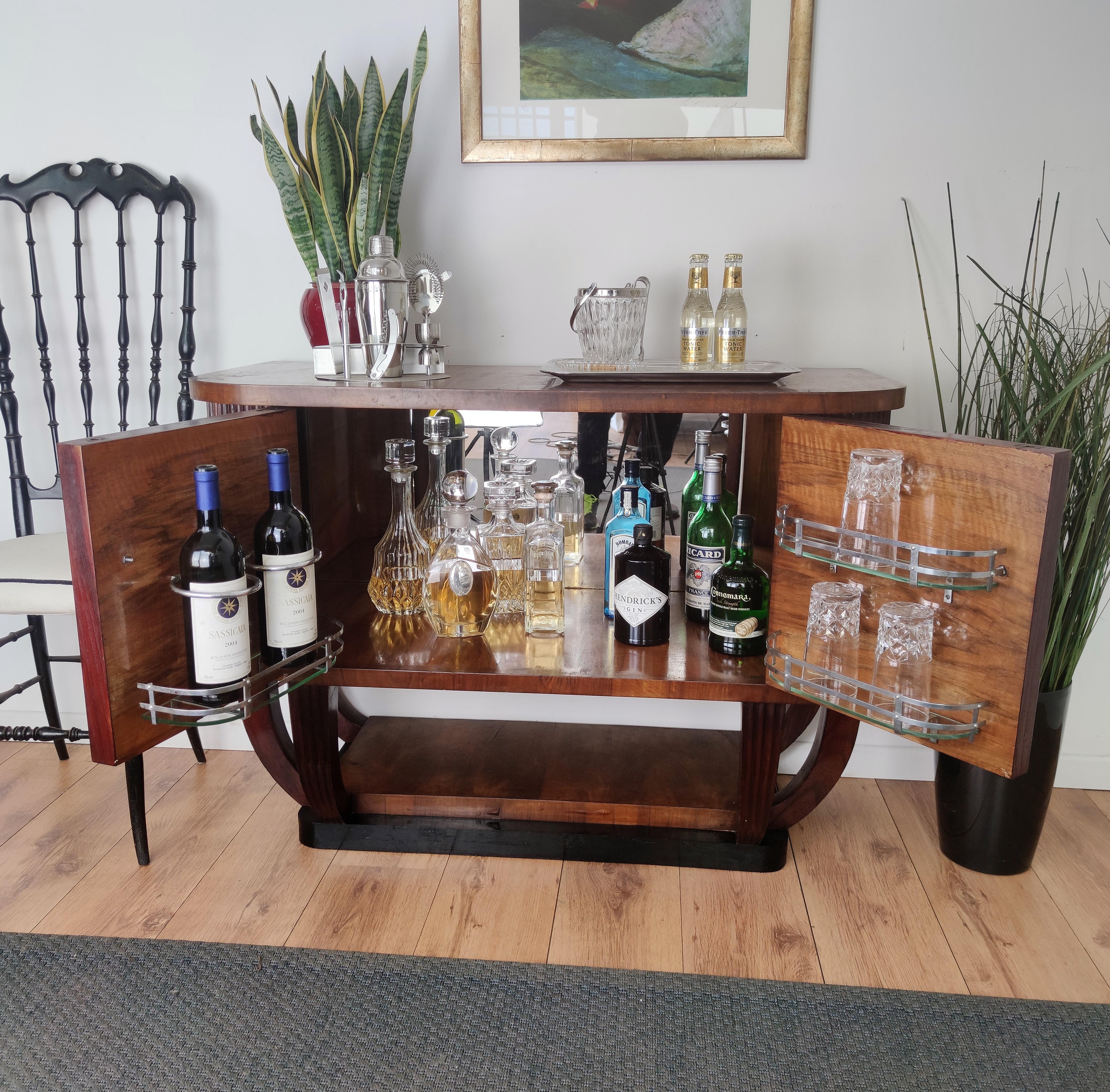 1940s Art Deco Italian Midcentury Walnut Brass and Mirror Dry Bar Drinks Cabinet 2