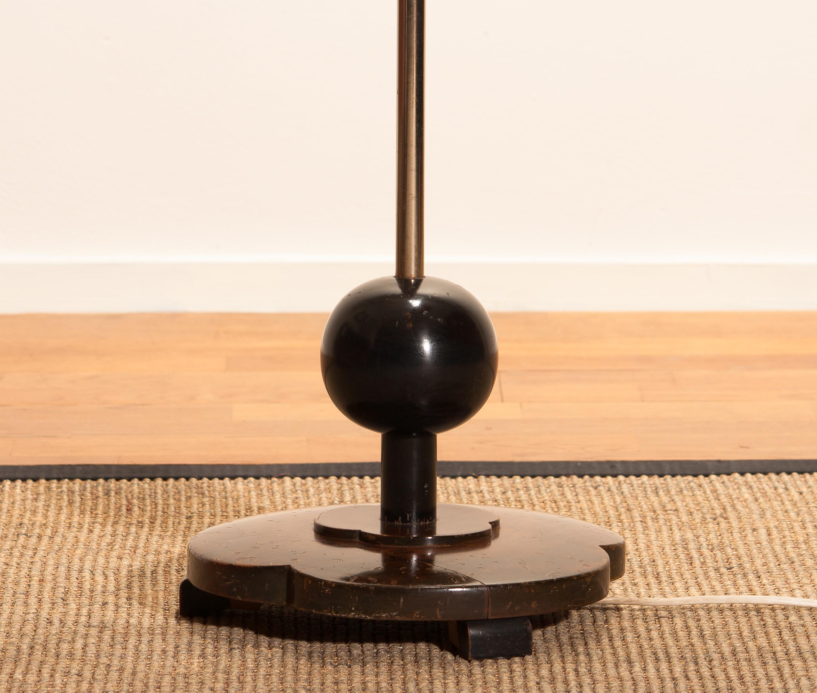 1940s, Art Deco Jugendstil Chromed Floor Lamp with Wicker Shade, Limited Edition In Good Condition In Silvolde, Gelderland