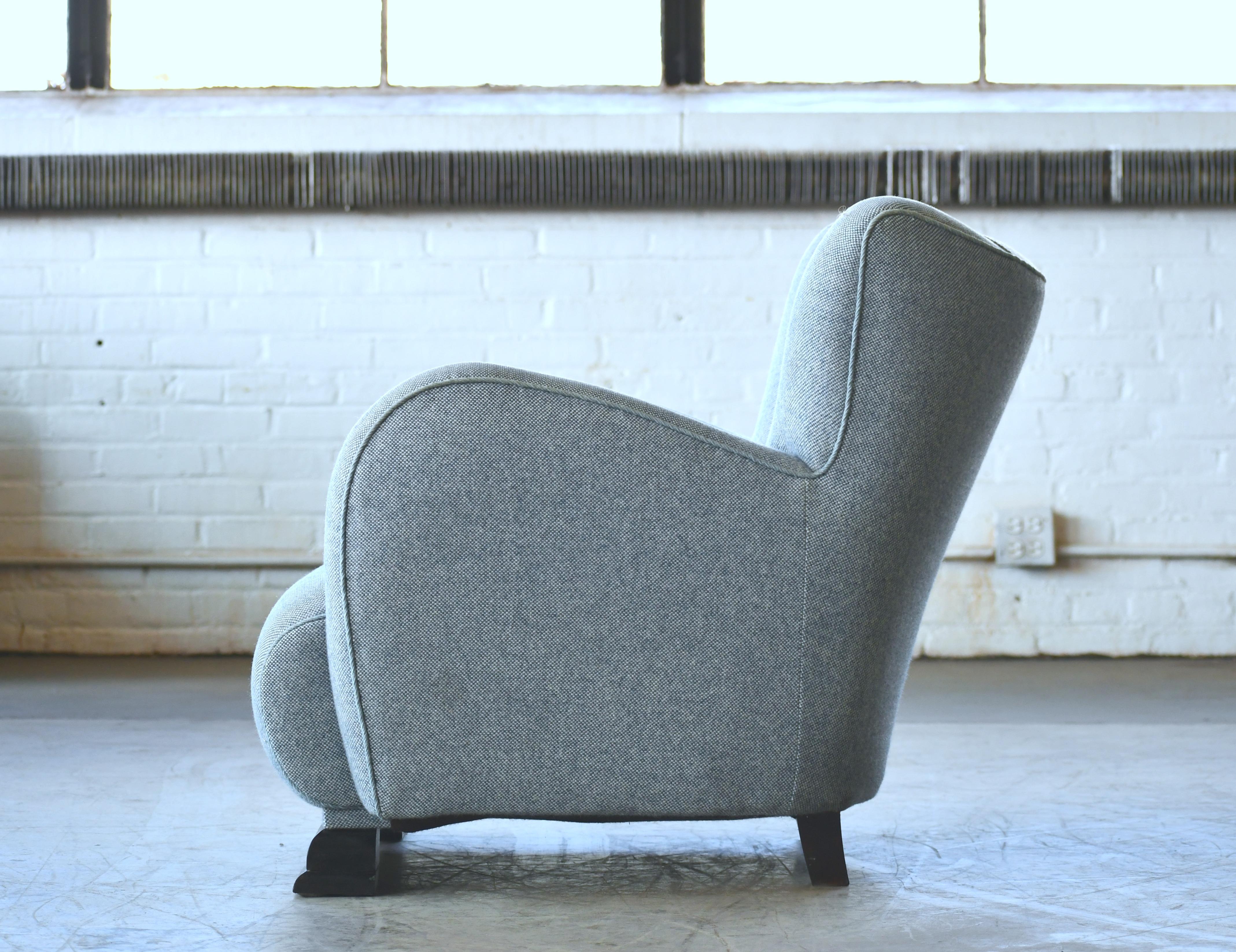 1940s Art Deco Large-Sized Danish Club Chair in Style of Fritz Hansen 2
